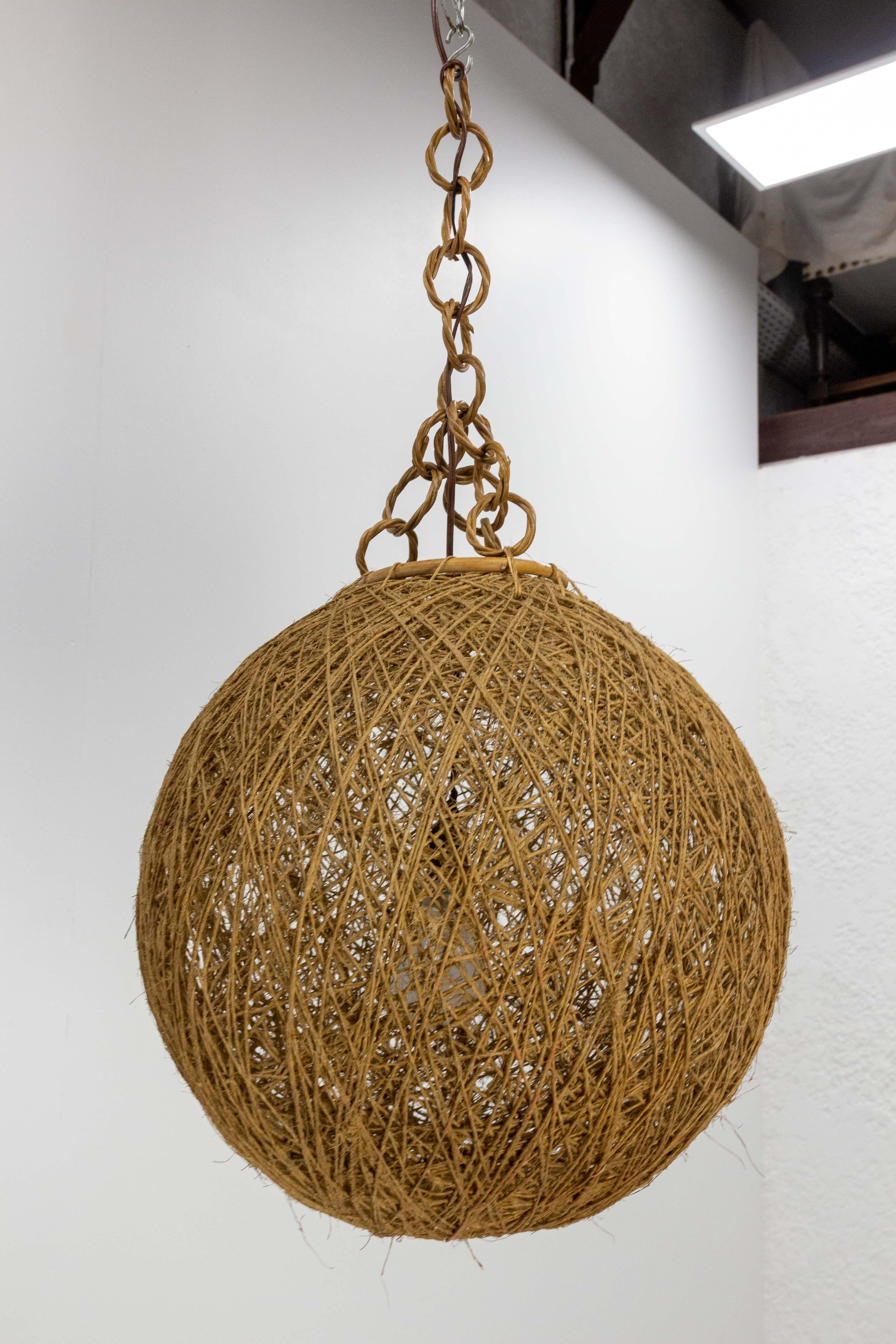 French Ceiling Pendant String and Wicker Chandelier, Lustre, circa 1970 For Sale 2