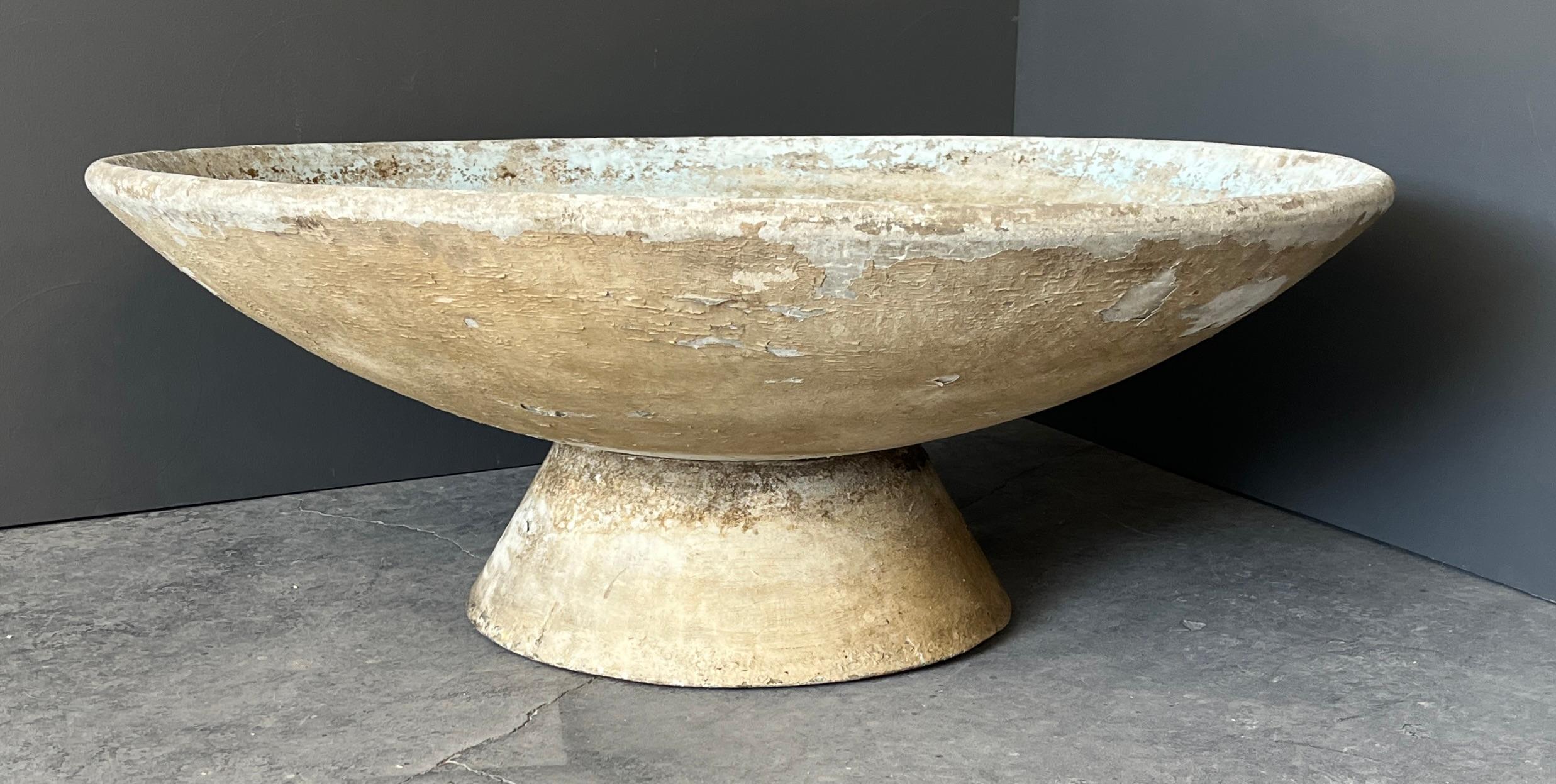 Mid-Century Modern French Cement Disc Planter on pedestal For Sale
