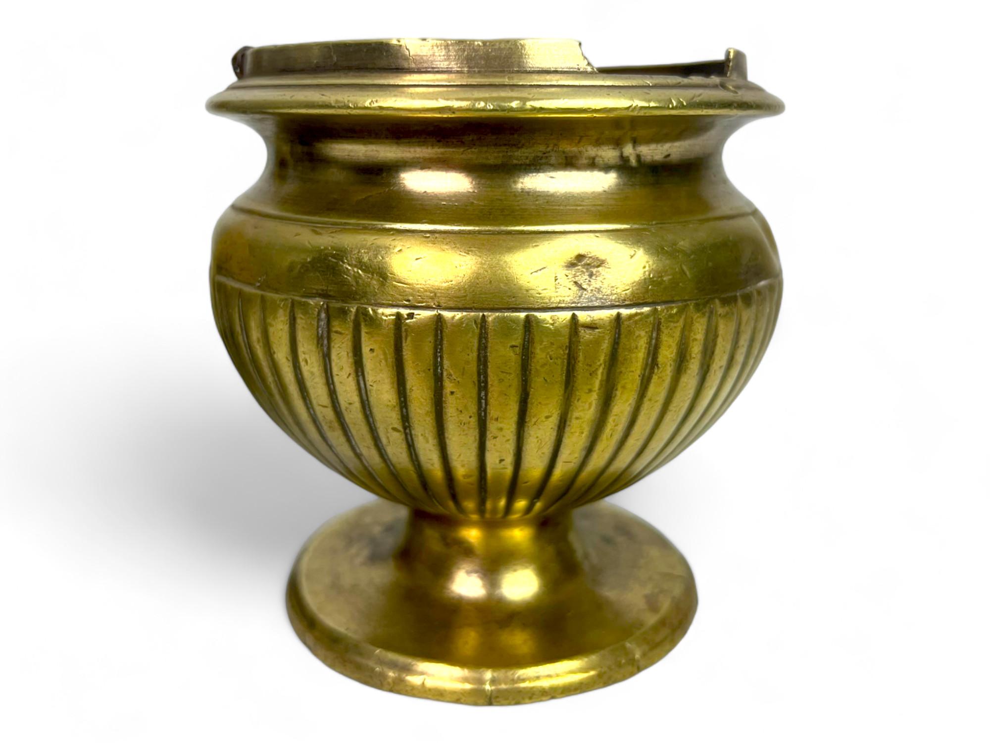 Encensoir / brûleur d'encens / horloge d'église / brûleur de parfum français - Bronze - 17e en vente 6