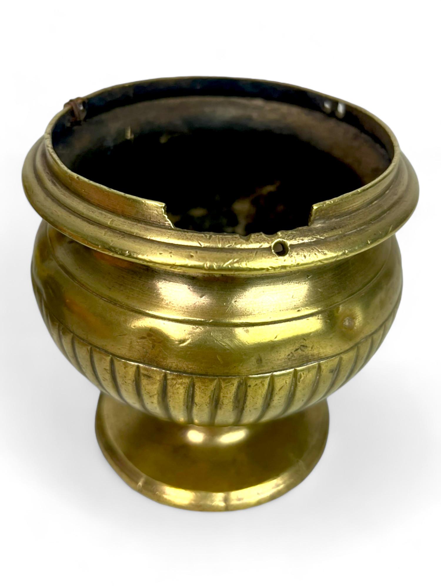 Encensoir / brûleur d'encens / horloge d'église / brûleur de parfum français - Bronze - 17e en vente 7