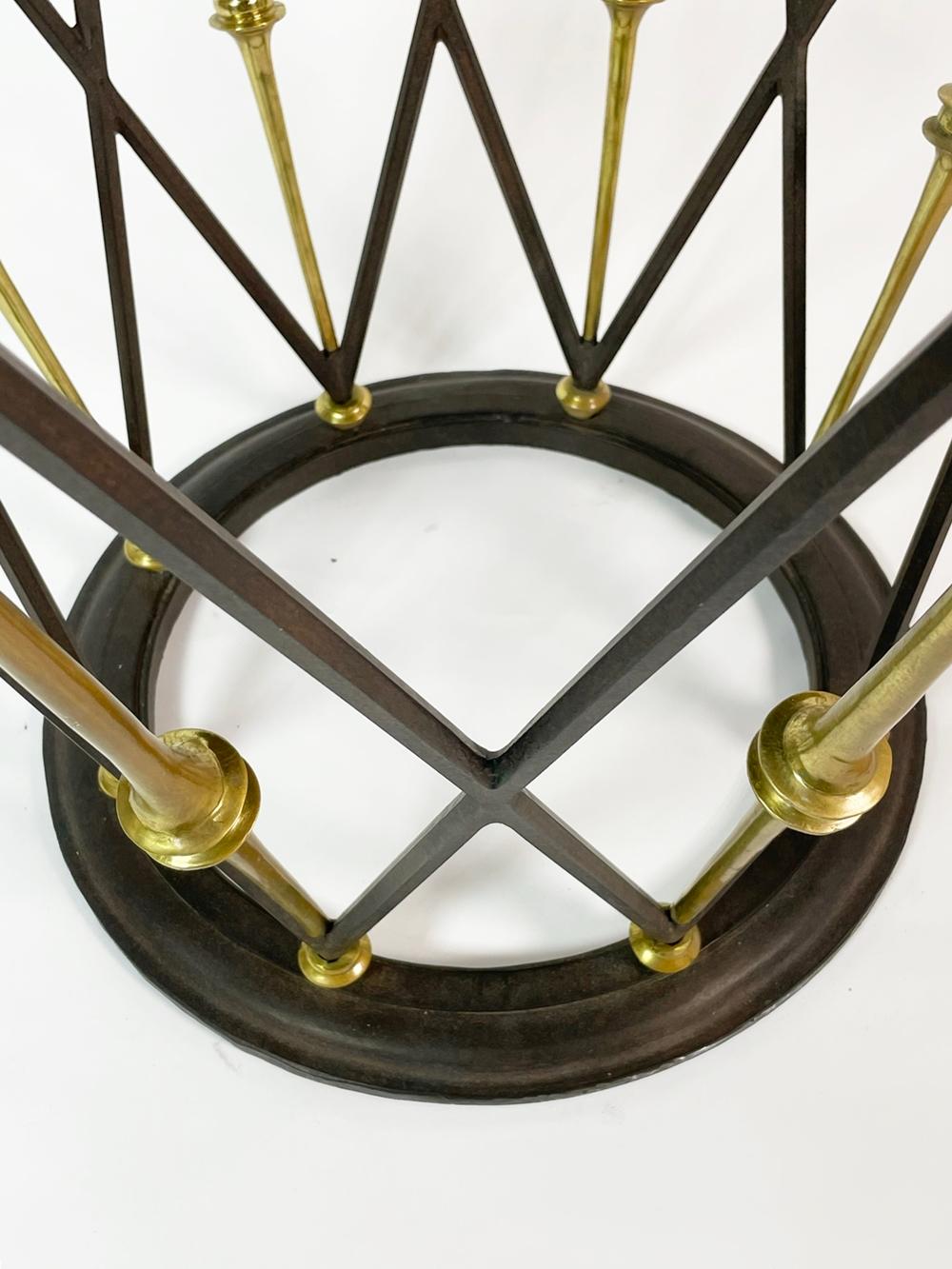 Table centrale française en laiton et fer forgé avec plateau octogonal en ardoise en vente 8