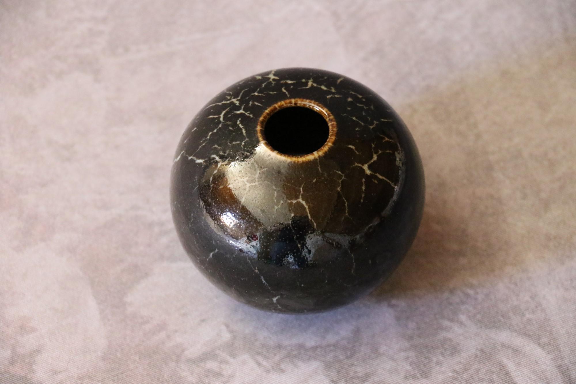 Mid-Century Modern French Ceramic Black and White Ball Vase by Marc Uzan, circa 2000 For Sale