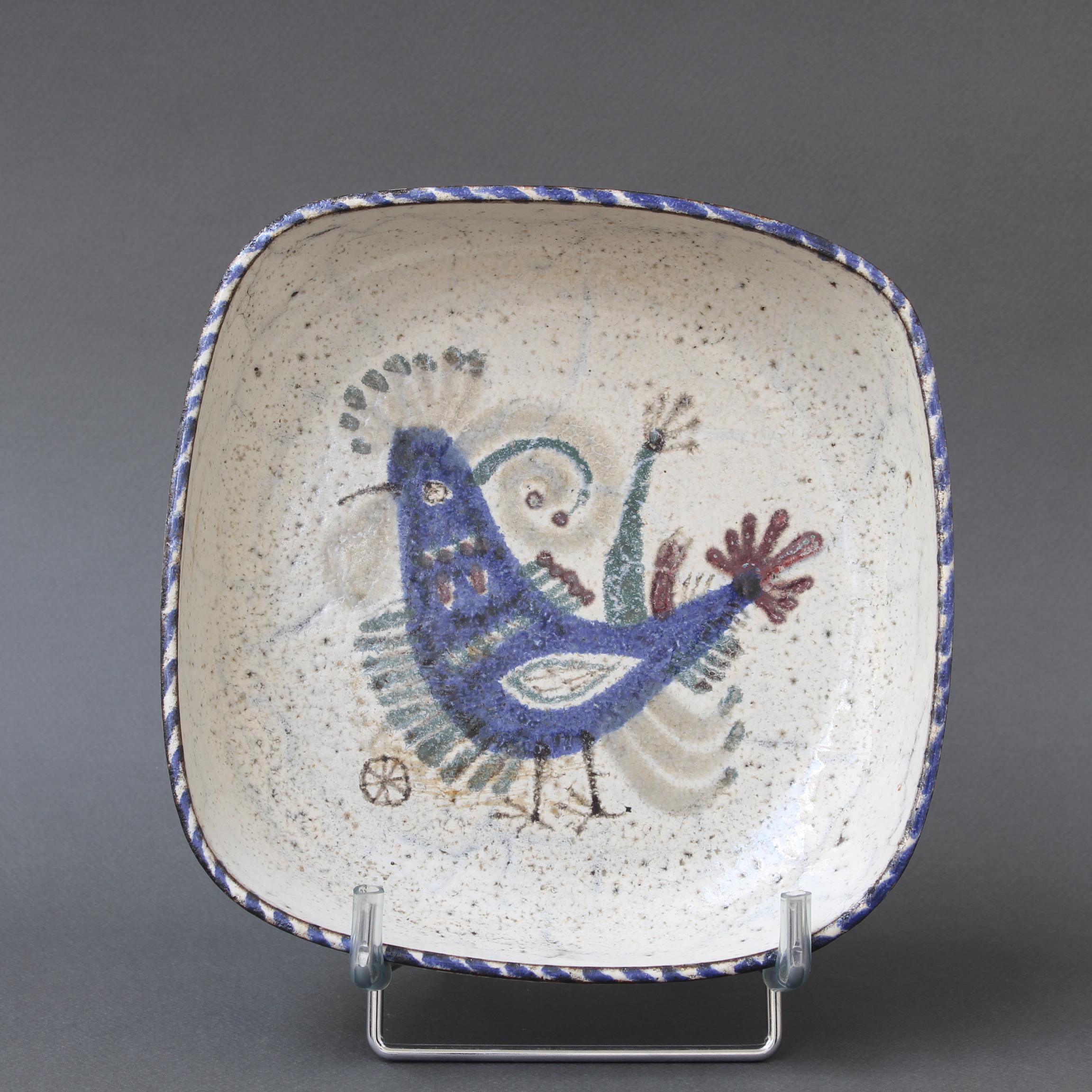 Vintage French decorative ceramic bowl by Le Mûrier (circa 1960s). Square-shaped ceramic piece with rounded corners make for a delightfully rustic bit of Provence. A French coq motif is hand painted at the centre recess in one of Le Mûrier's