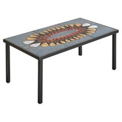 Mesa de centro francesa de cerámica, de Raymond Corroyez, década de los 60