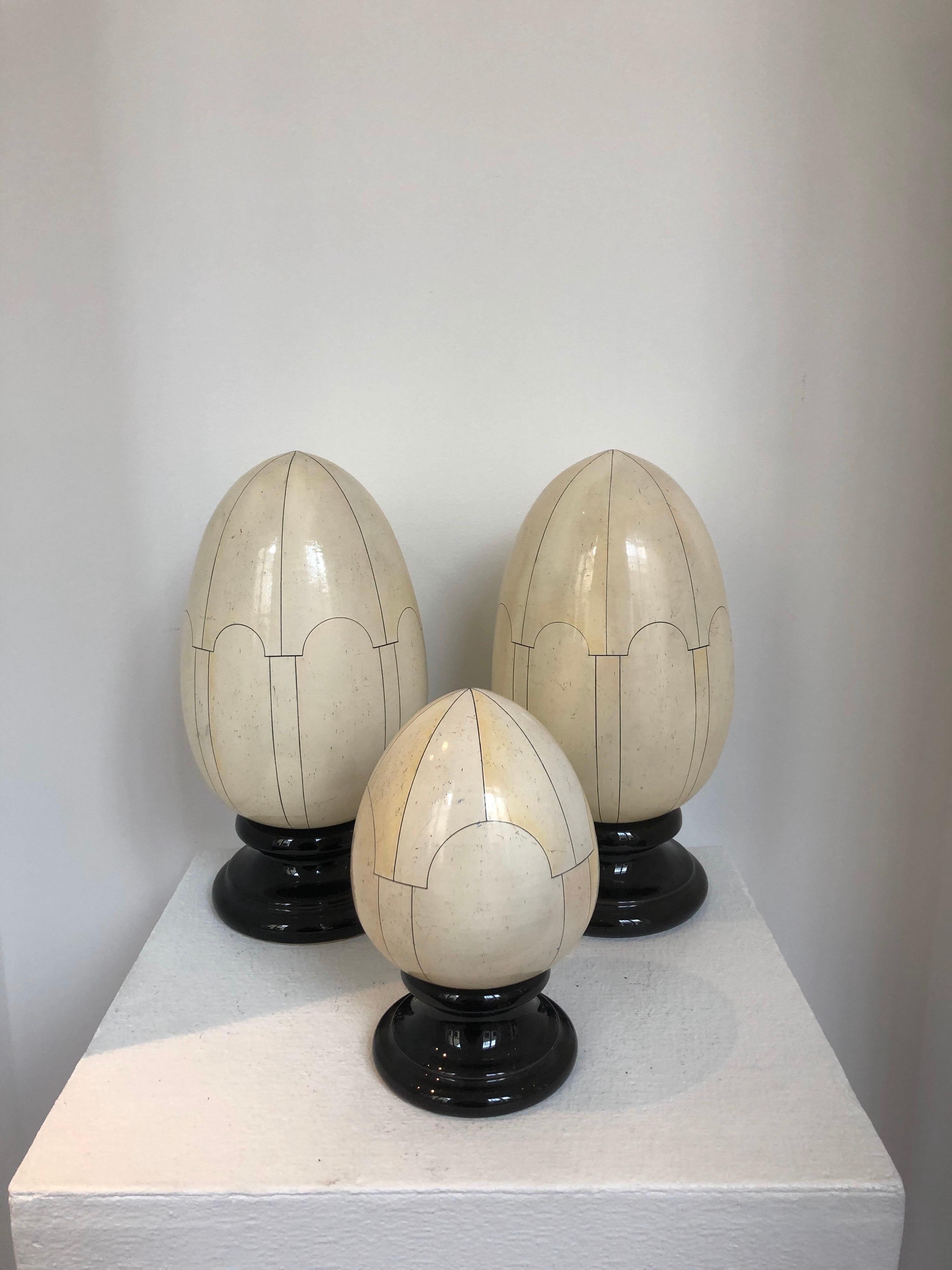 French Ceramic Egg Trompe l'oeil Faux Ivory, Signed Jean Roger, 1960 5