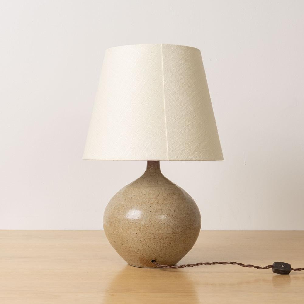 Ceramica Lampada a globo in ceramica francese in vendita