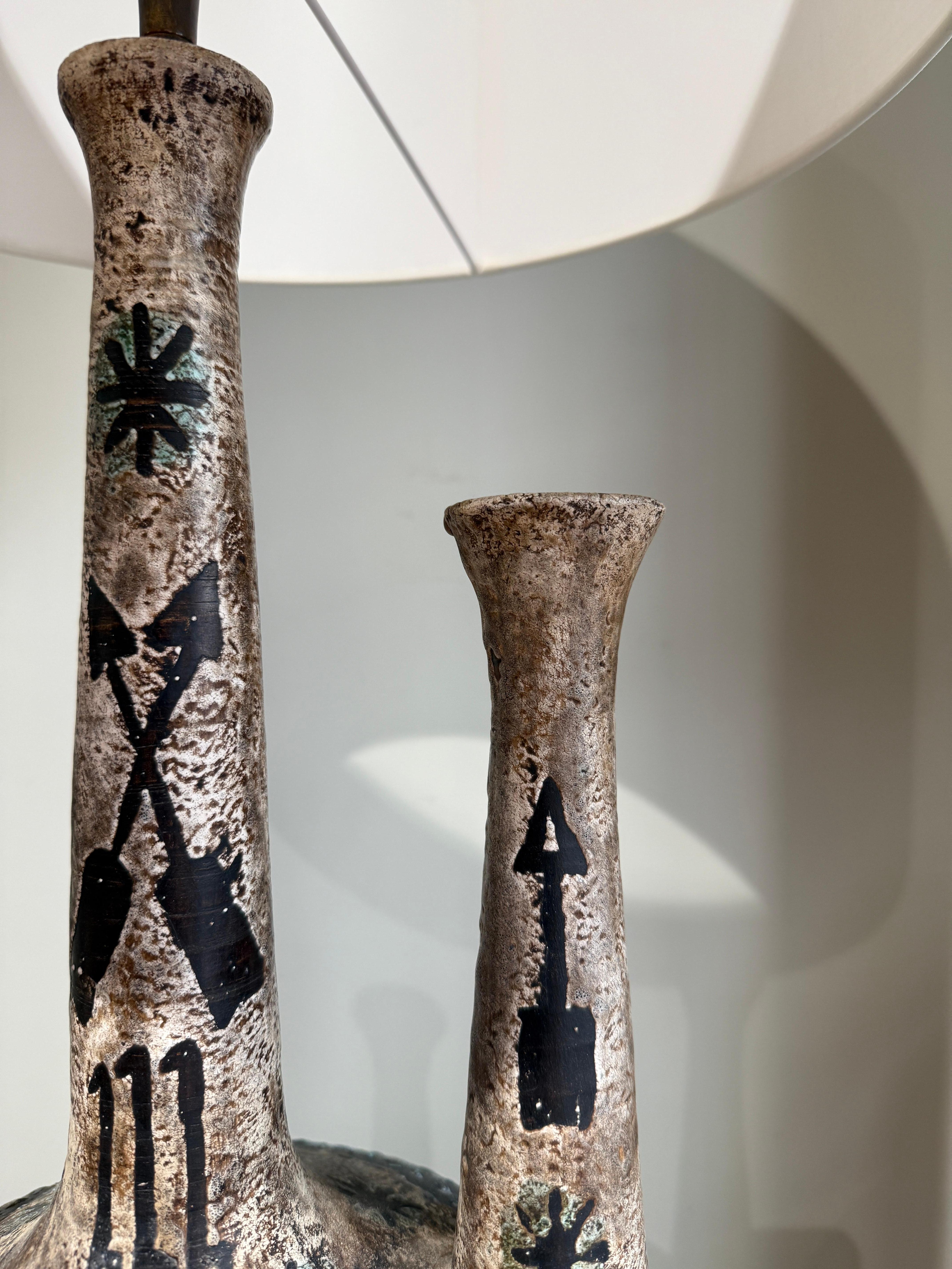 Milieu du XXe siècle Lampe en céramique française Rene Bluet circa 1950 en vente