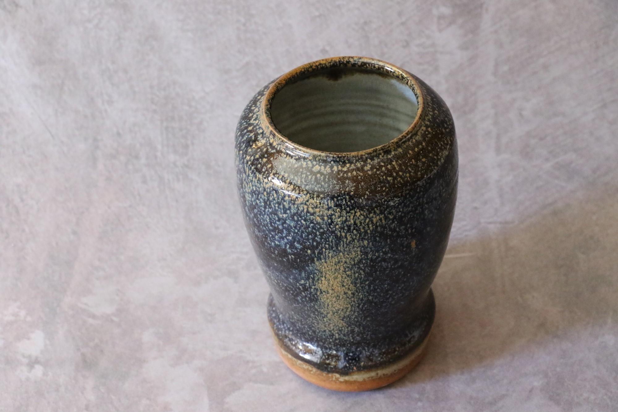 Ceramica francese Grande vaso blu e ocra di Marc Uzan - circa 2000 in vendita 2