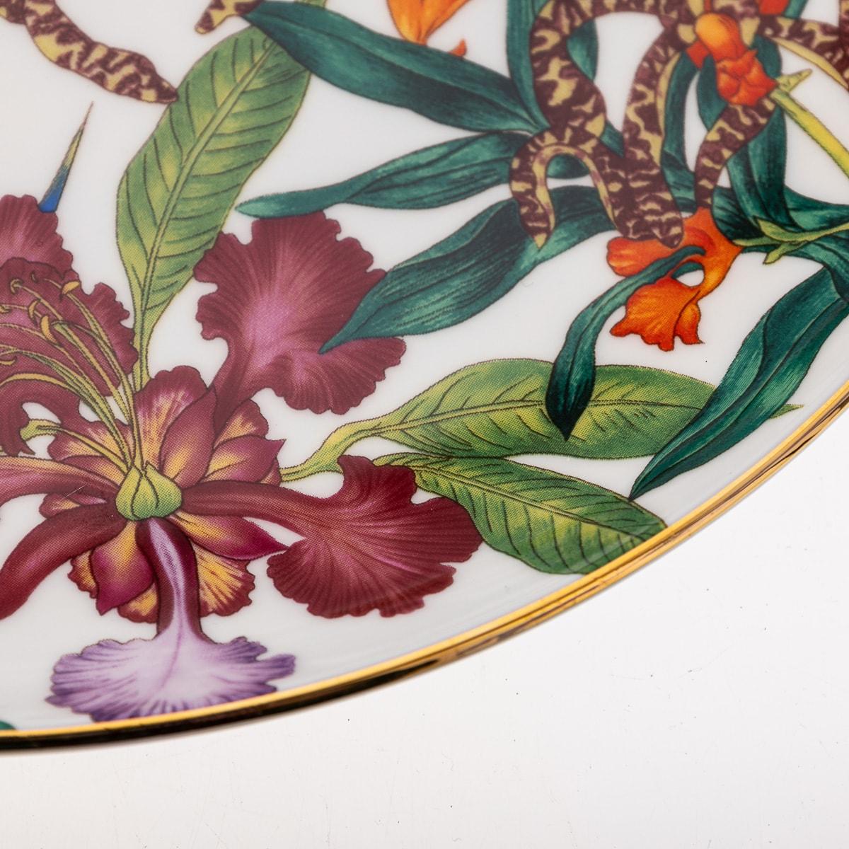 French Ceramic Passifolia Pair Of Dinner Plates By Hermes For Sale 14