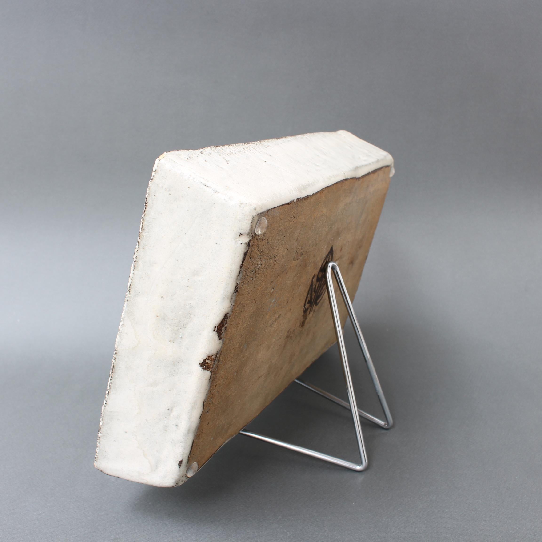 Céramique Plat rectangulaire en céramique française par Gustave Reynaud pour Le Mûrier ''circa 1960''.
