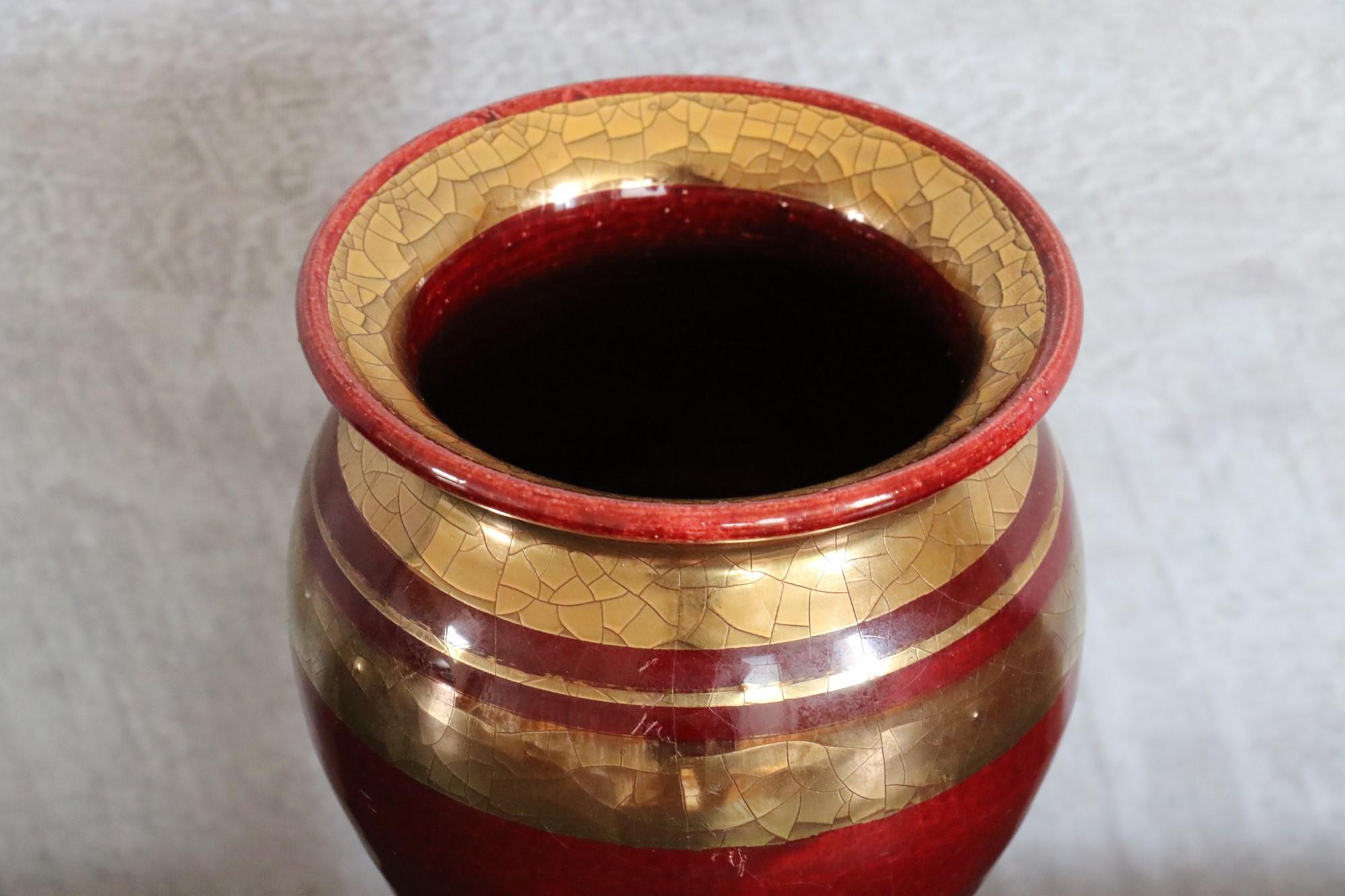 French Ceramic Red and Golden Vase by Georges Pelletier, Signed, 1970s For Sale 2