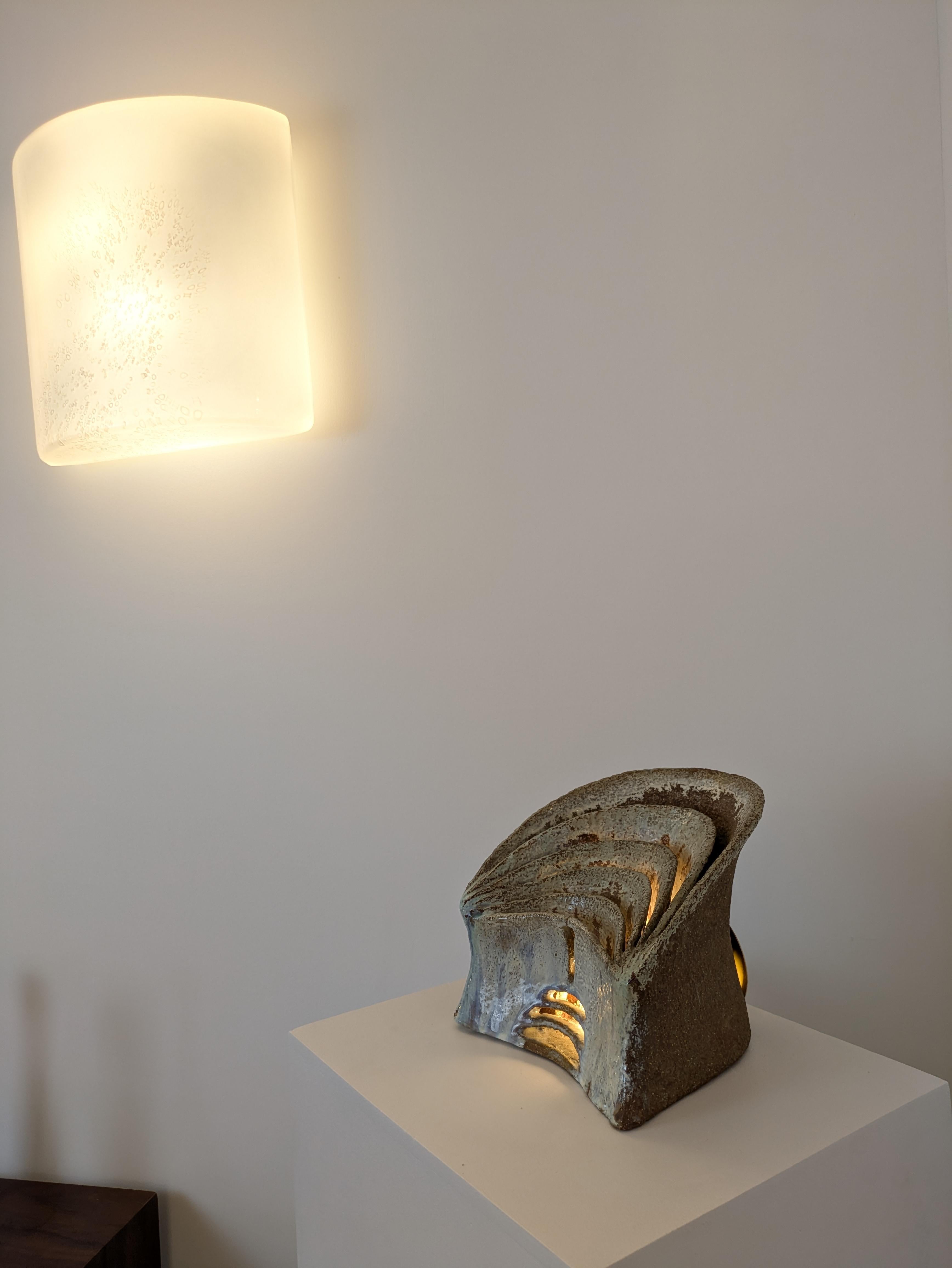 Lampe de table en céramique française, années 1960 en vente 5
