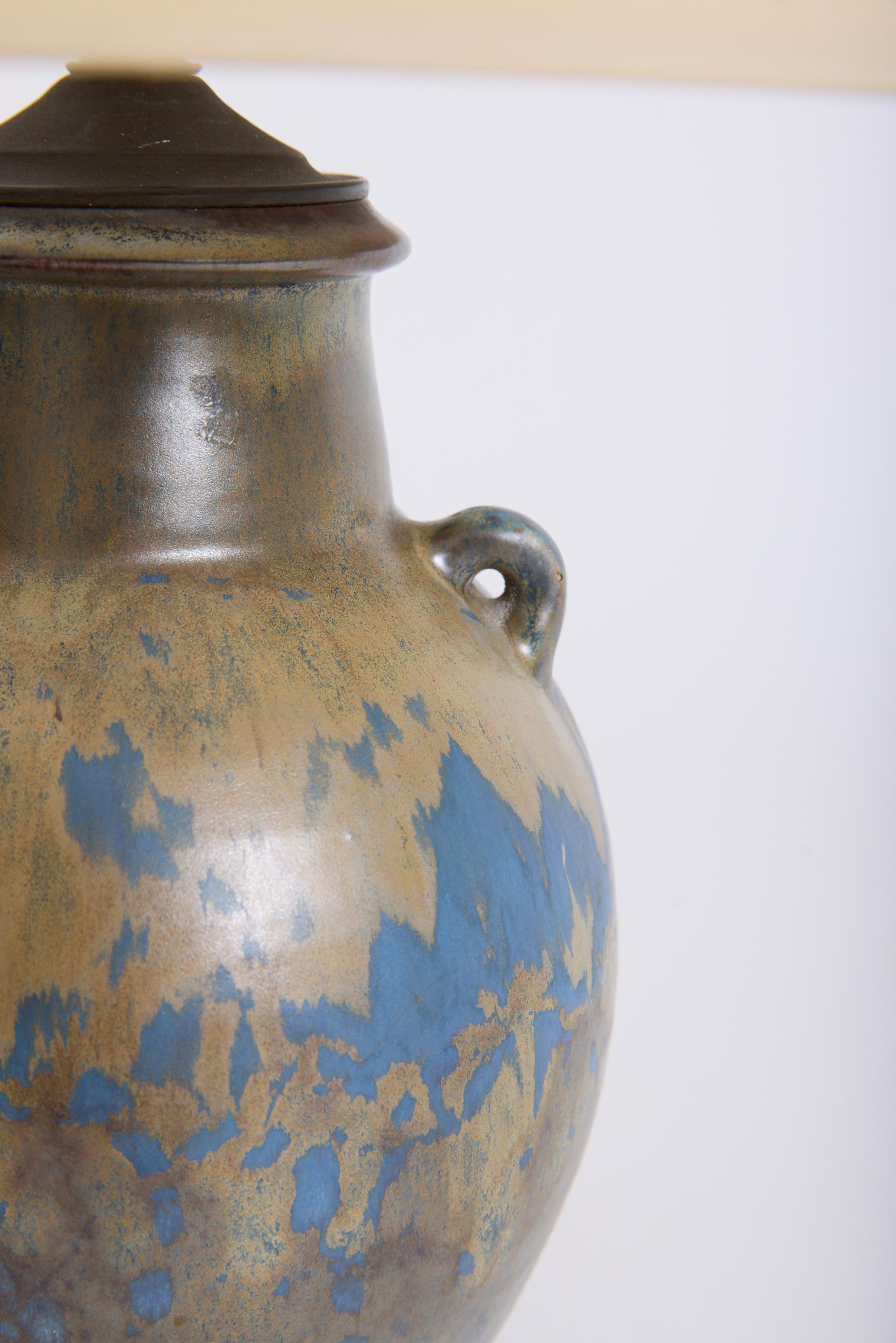 Français Lampe de table en céramique française en vente