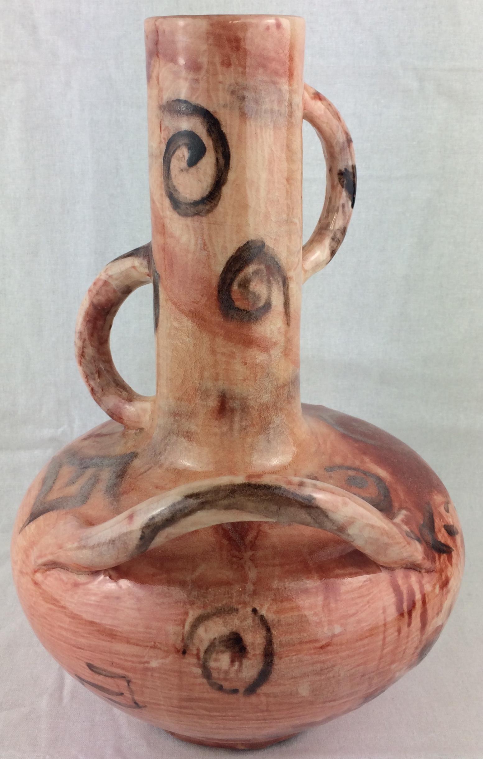 Vernissé Vase en céramique française à 3 poignées, signé en vente