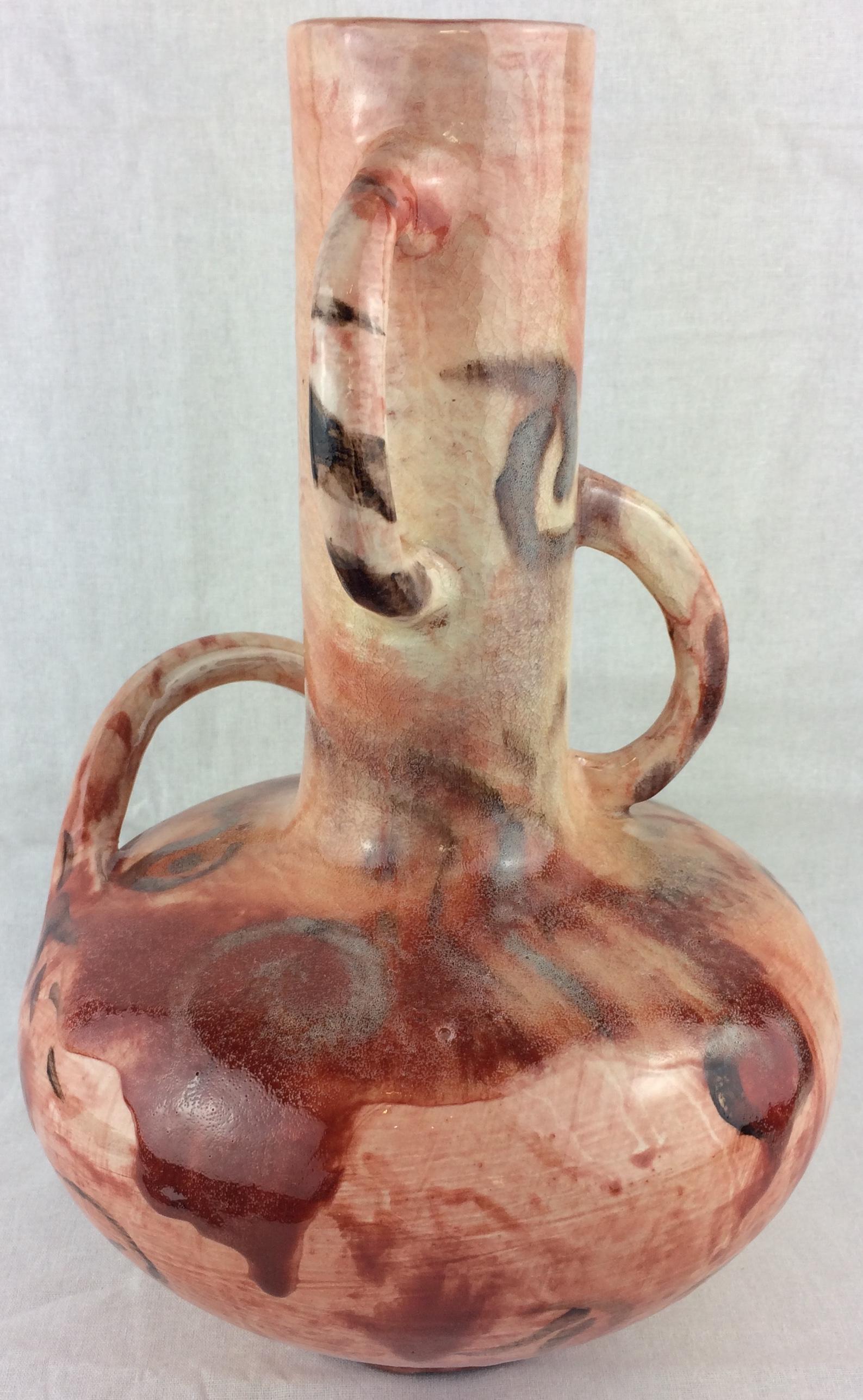 XXIe siècle et contemporain Vase en céramique française à 3 poignées, signé en vente