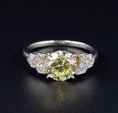 French Certified 2.0 Carat Plus Natural Fancy Yellow Platinum Ring
