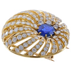 French, Ceylon Type Sapphire, Diamond and 18 Carat Gold Dress Clip/Pendant