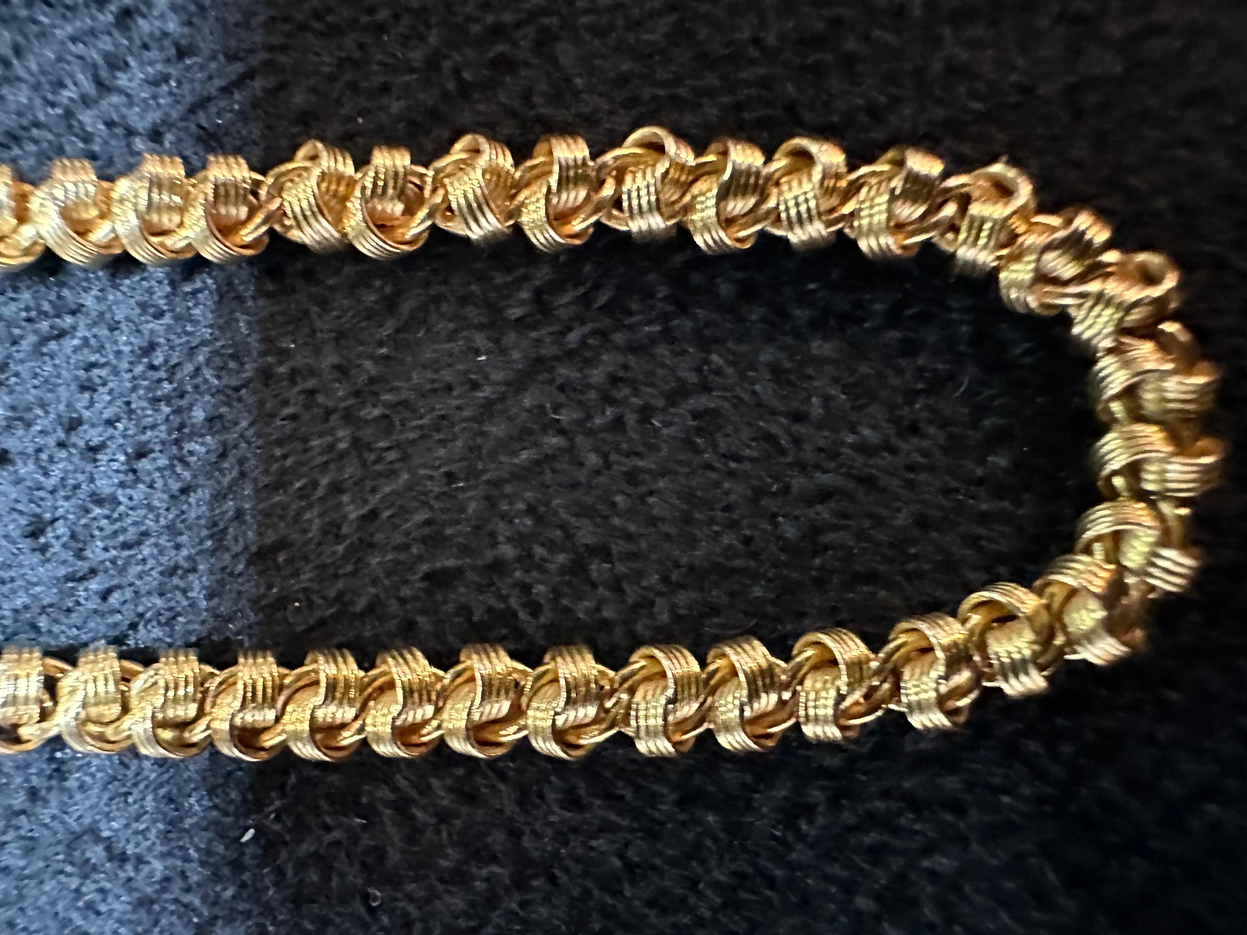 18 Karat Gold Choker-Halskette mit französischer Kette im Zustand „Hervorragend“ im Angebot in Vannes, FR