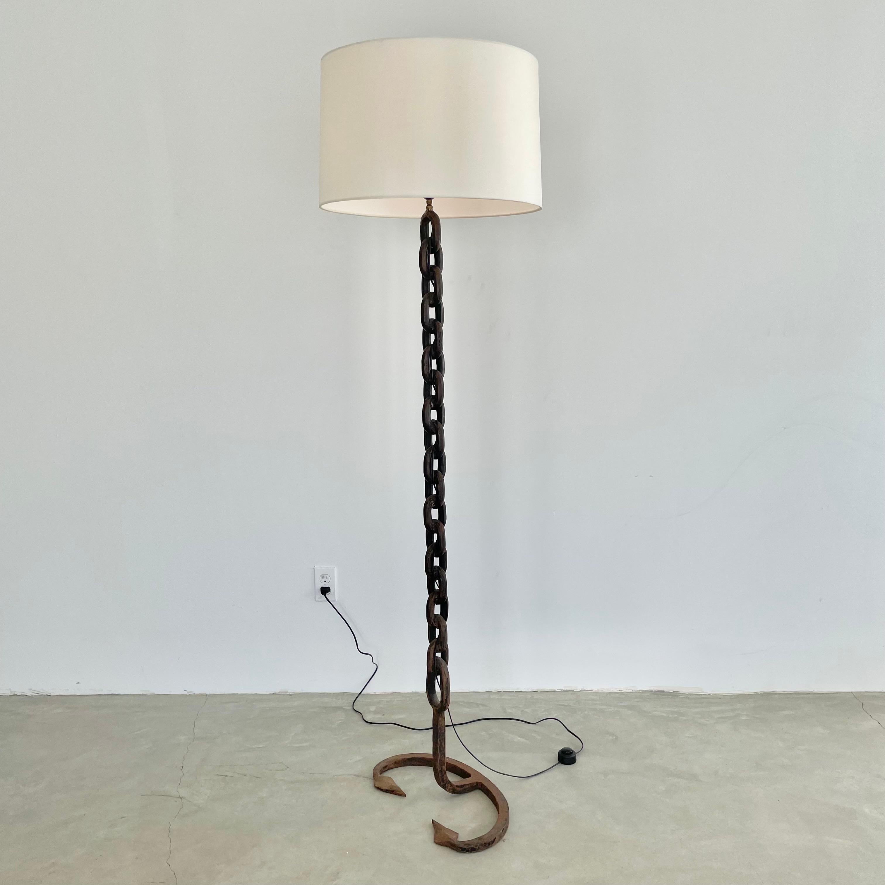 French Chain Link Floor Lamp, 1960s France For Sale 7
