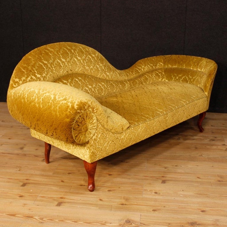 French Chaise Longue in Yellow Damask Velvet from 20th Century at 1stDibs