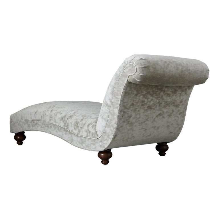 French Chaise Longue with New Upholstery in Striae Velvet, circa 1930s