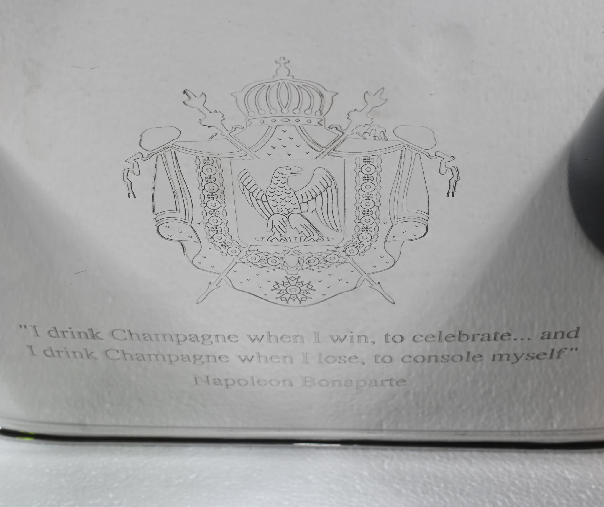 Seau à Champagne Français A Silver 8 Bouteilles Wine Cooler Bollinger Bon état - En vente à Potters Bar, GB