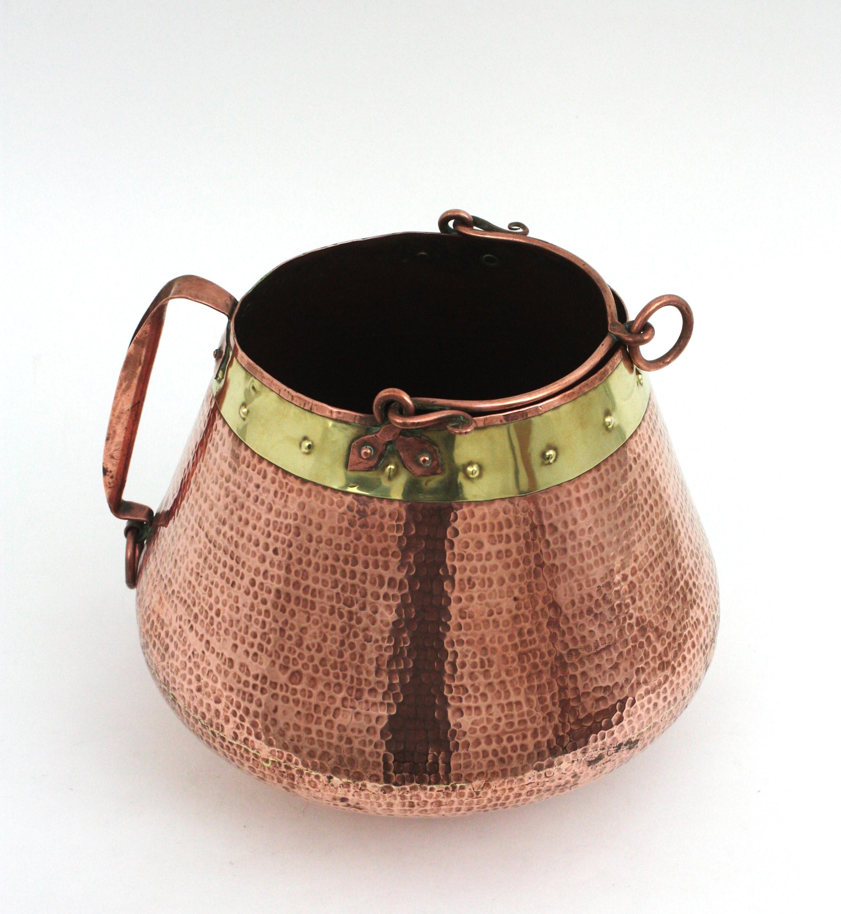 20th Century French Champagne Cooler Ice Bucket with Single Handle, Copper and Brass For Sale