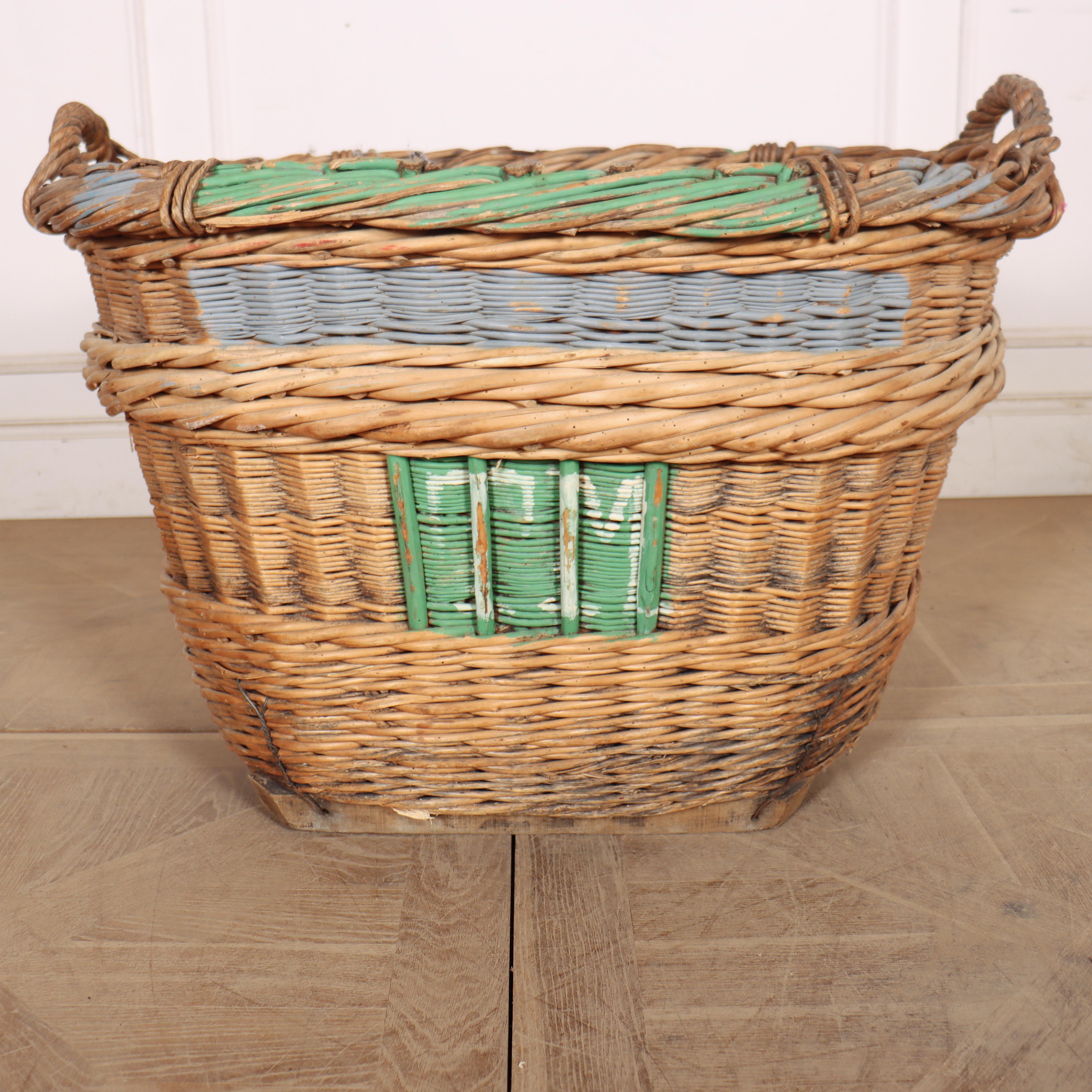 Cesta de uvas de champán francés en Bueno estado para la venta en Leamington Spa, Warwickshire