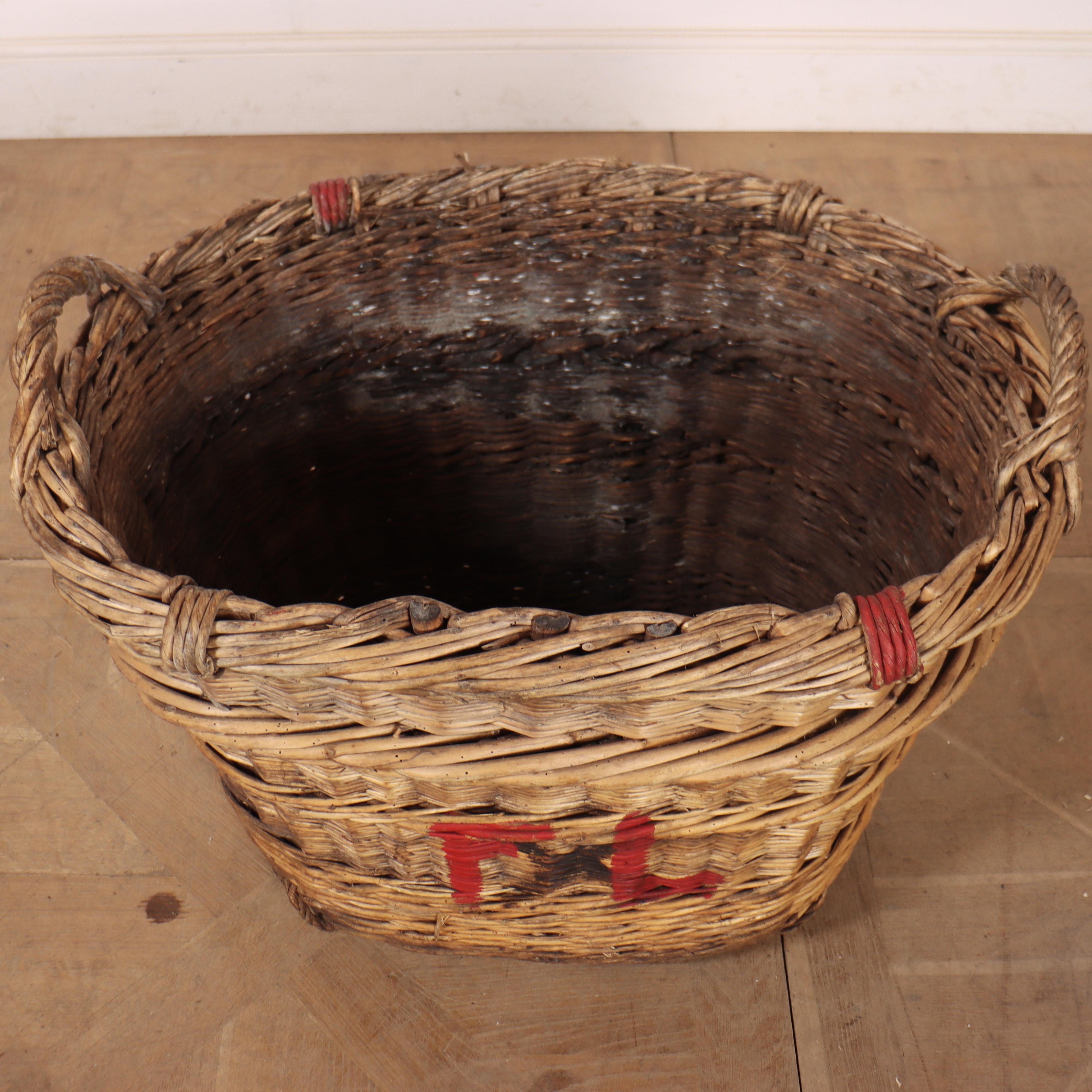Osier Panier à raisins de champagne français en vente