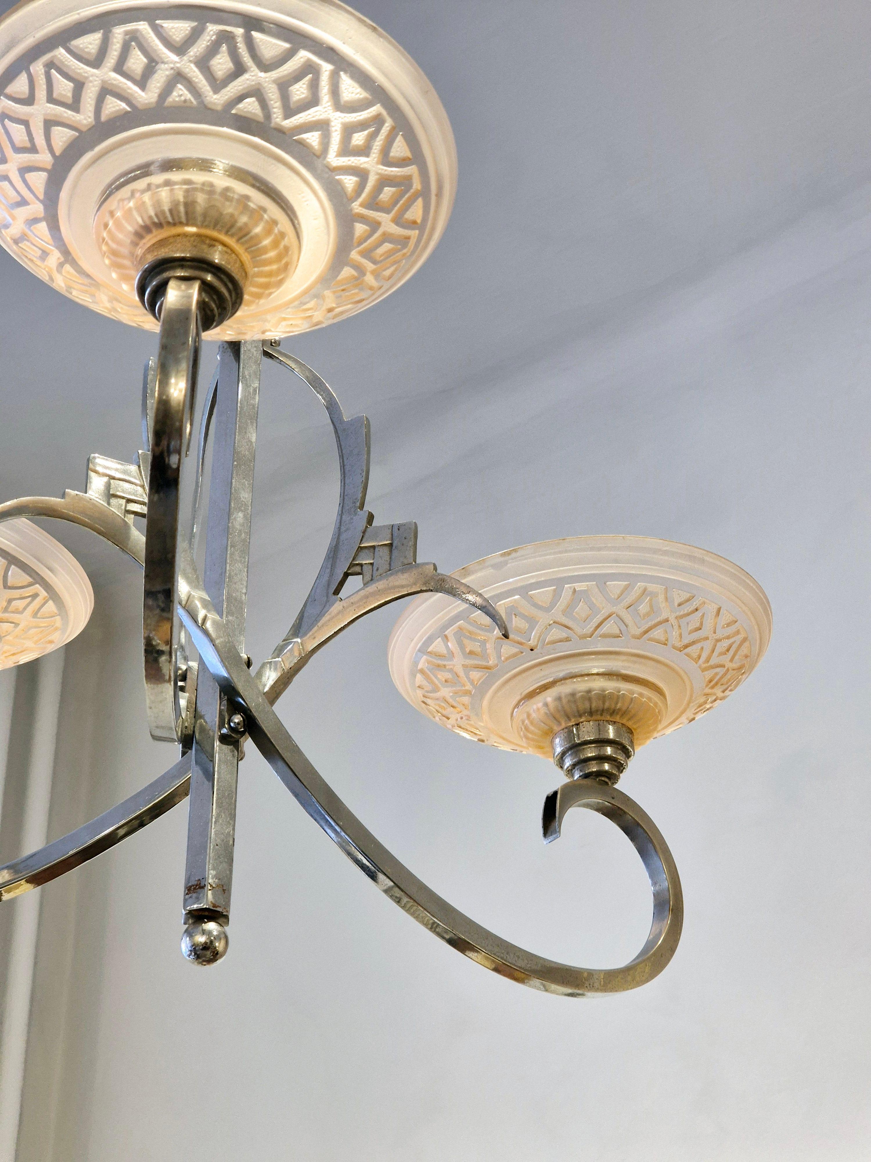 Metà XX secolo Lampadario francese,  Art Déco in vendita