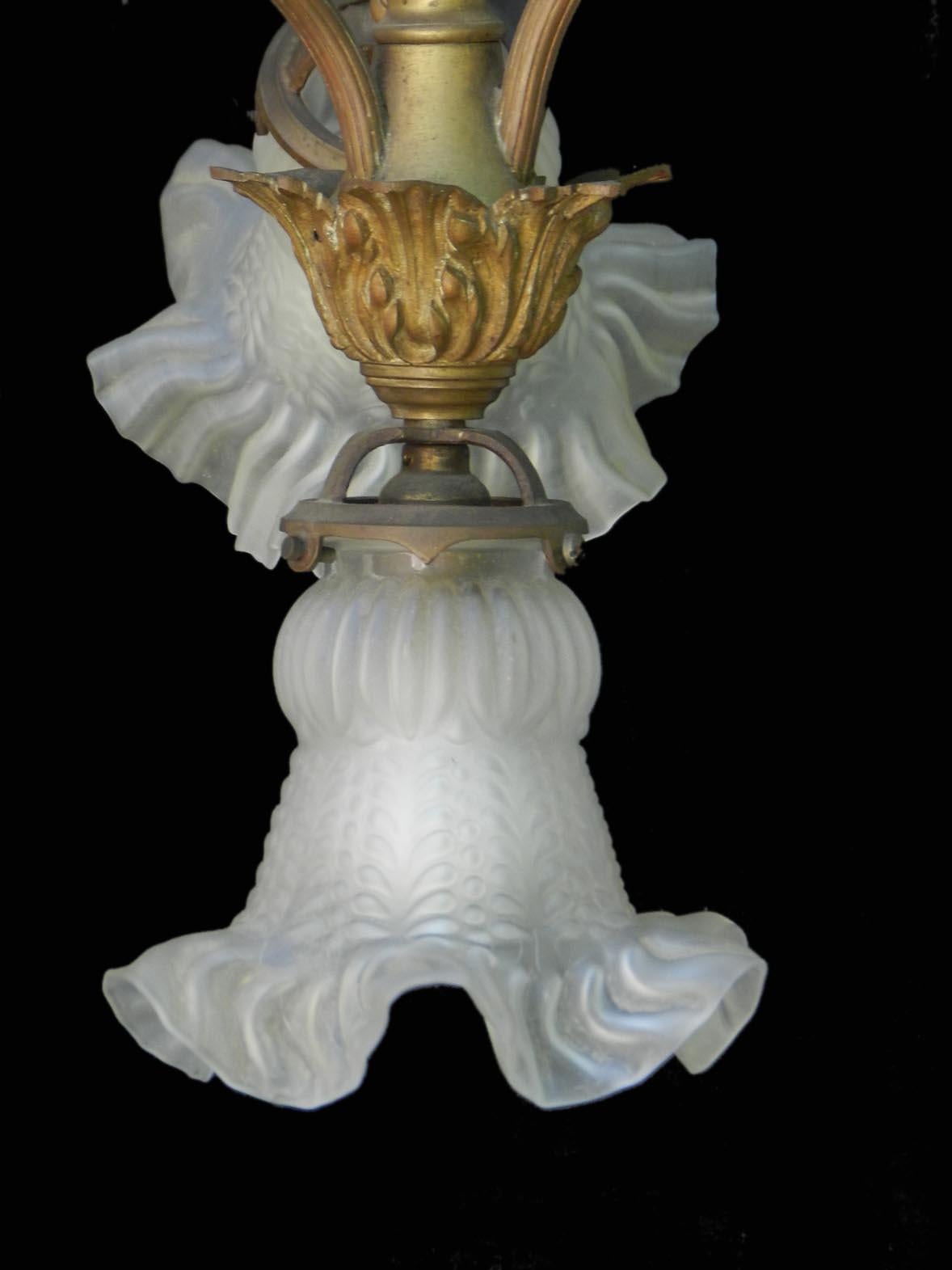Late 19th Century French Chandelier Gilt Bronze Glass Belle Epoque Louis XV rev, circa 1900
