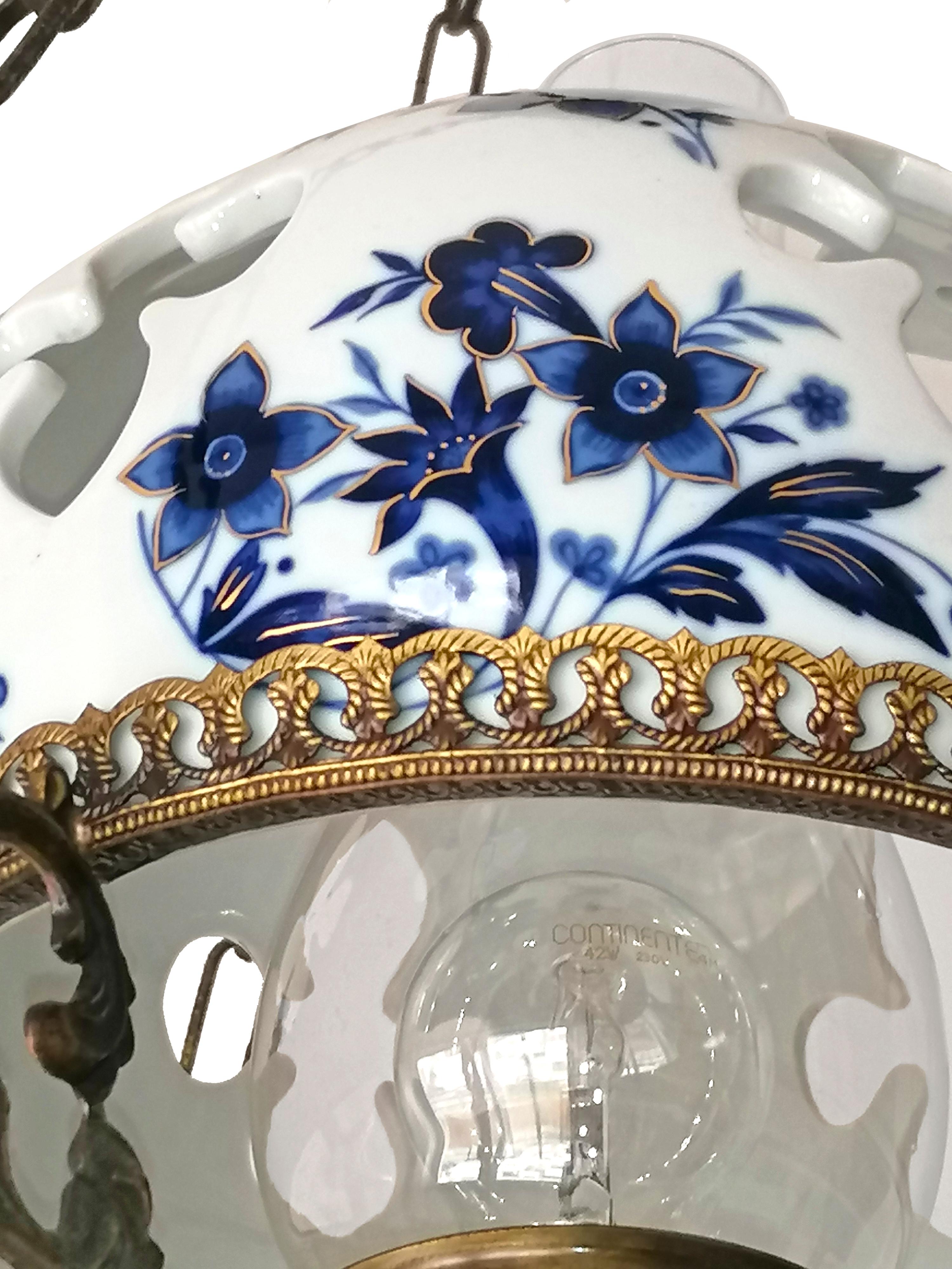 Delft Style French Chandelier Oil Lamp Blue & Gold Hand Painted Carved Porcelain 1