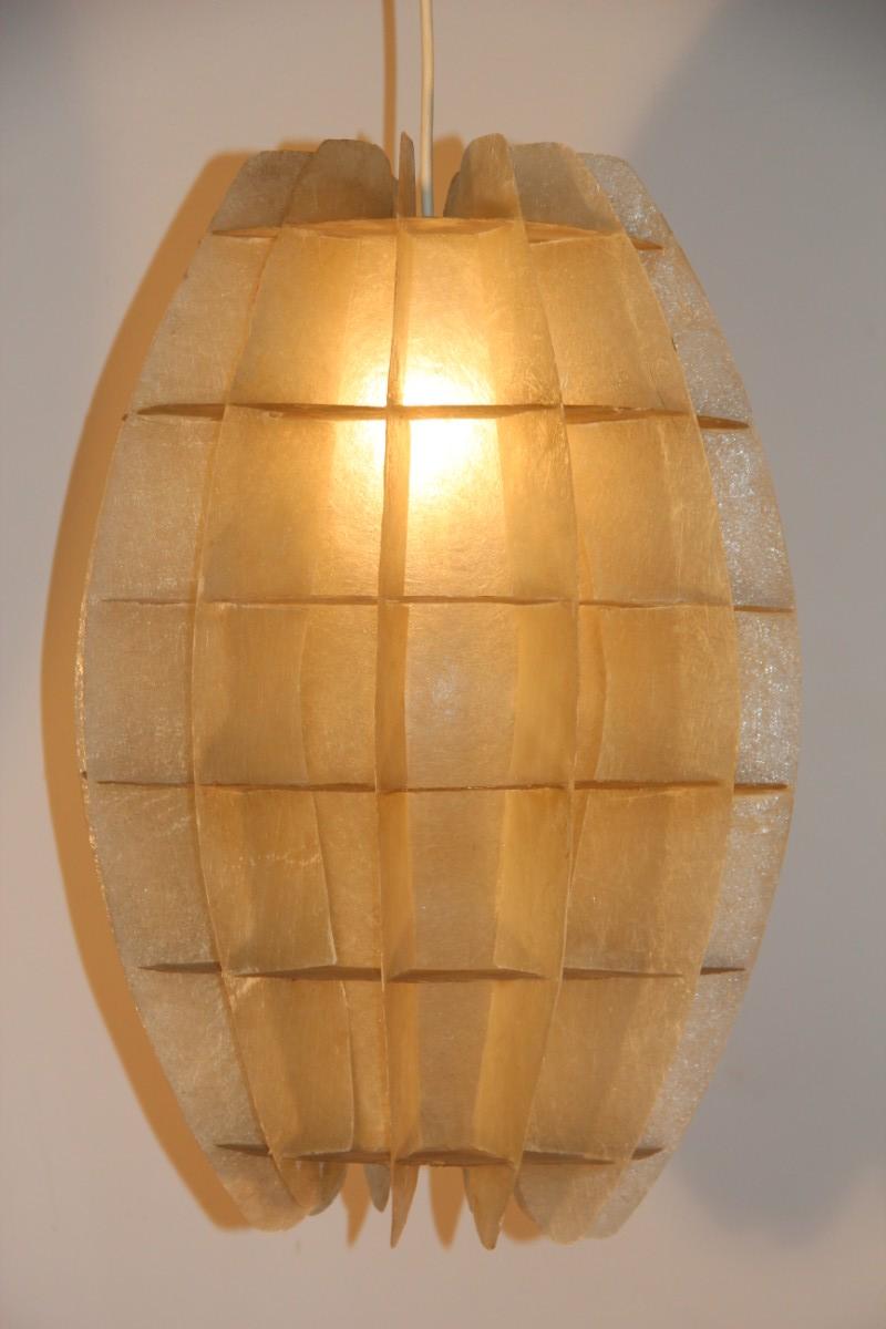French Chandelier Oval 1960s in Beige Resin Like a Maze Verner Panton Style For Sale 1