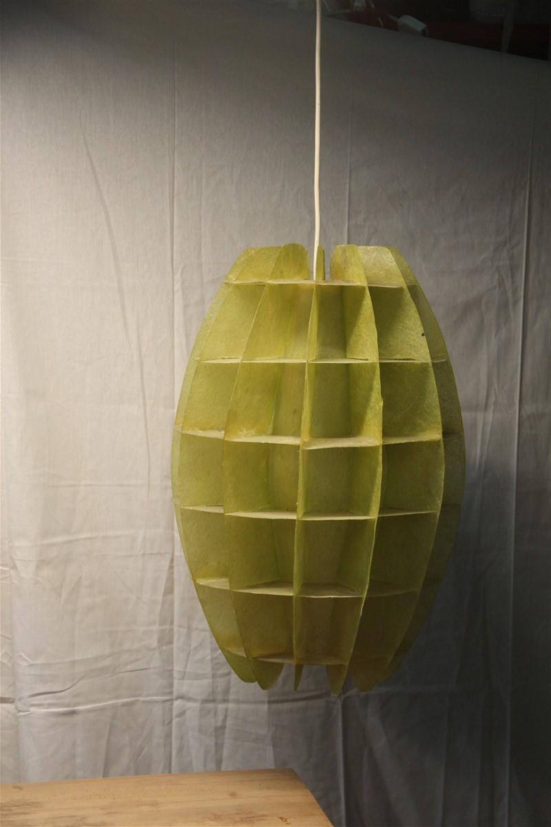 Lampadario francese ovale anni '60 in resina verde come un labirinto in stile Verner Panton in vendita 3