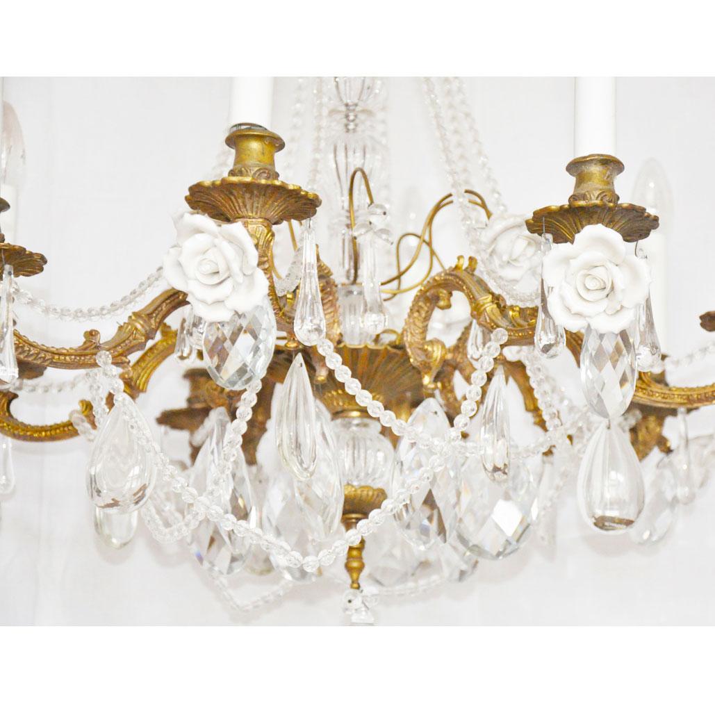 French  Crystal Chandelier with Porcelain Roses im Angebot 2