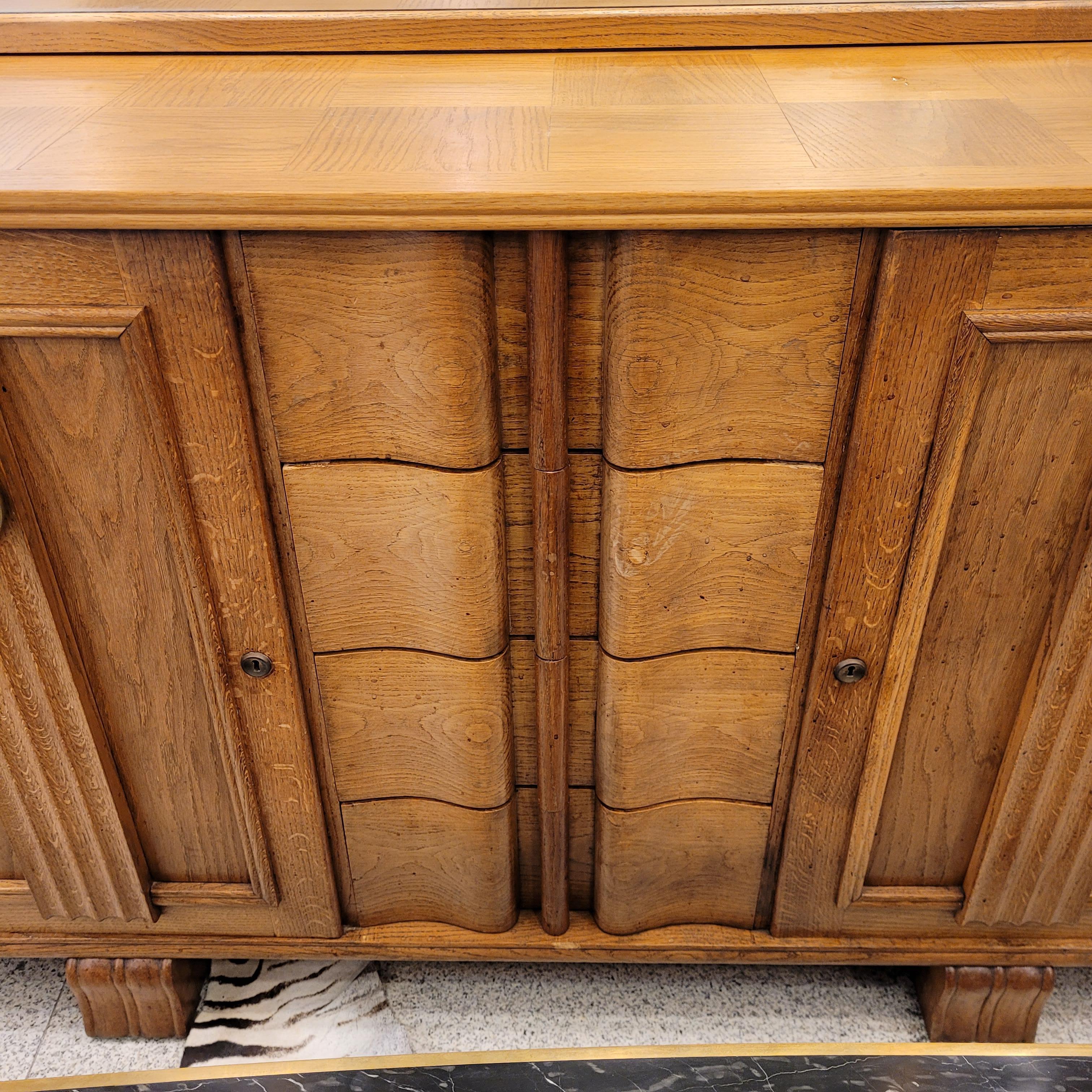 Il francese Charles Dudouyt  Credenza Enfilade in stile Art Déco  Wood  bronzo a specchio in vendita 9