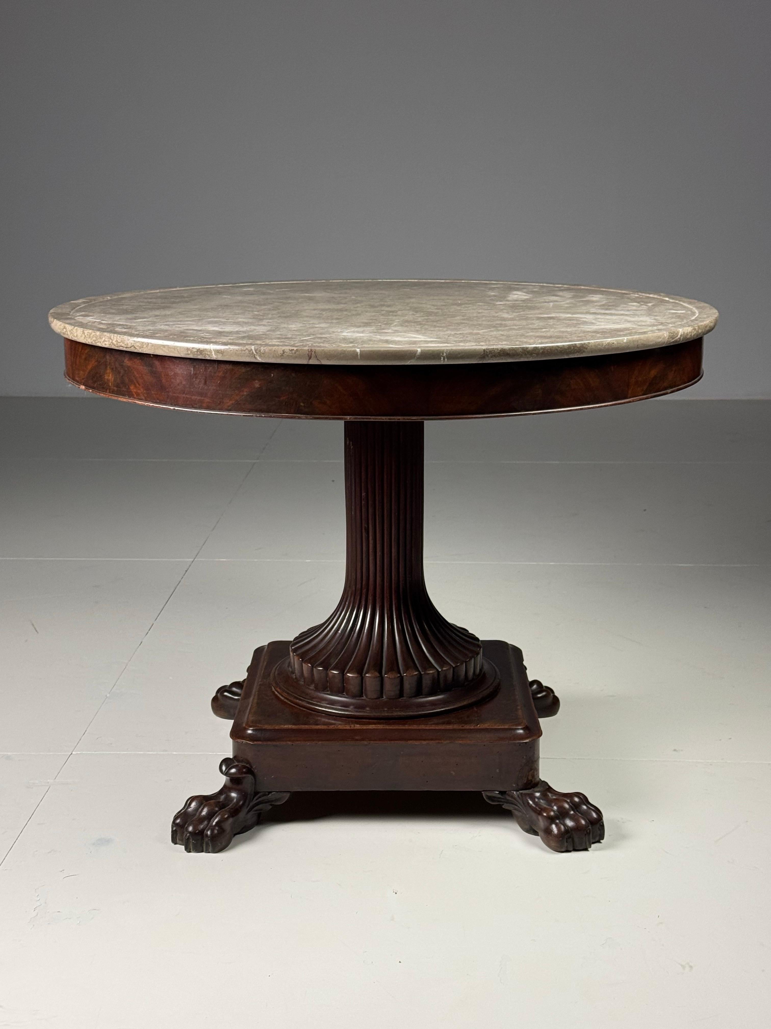 French Charles X Center Table Mahogany im Angebot 7