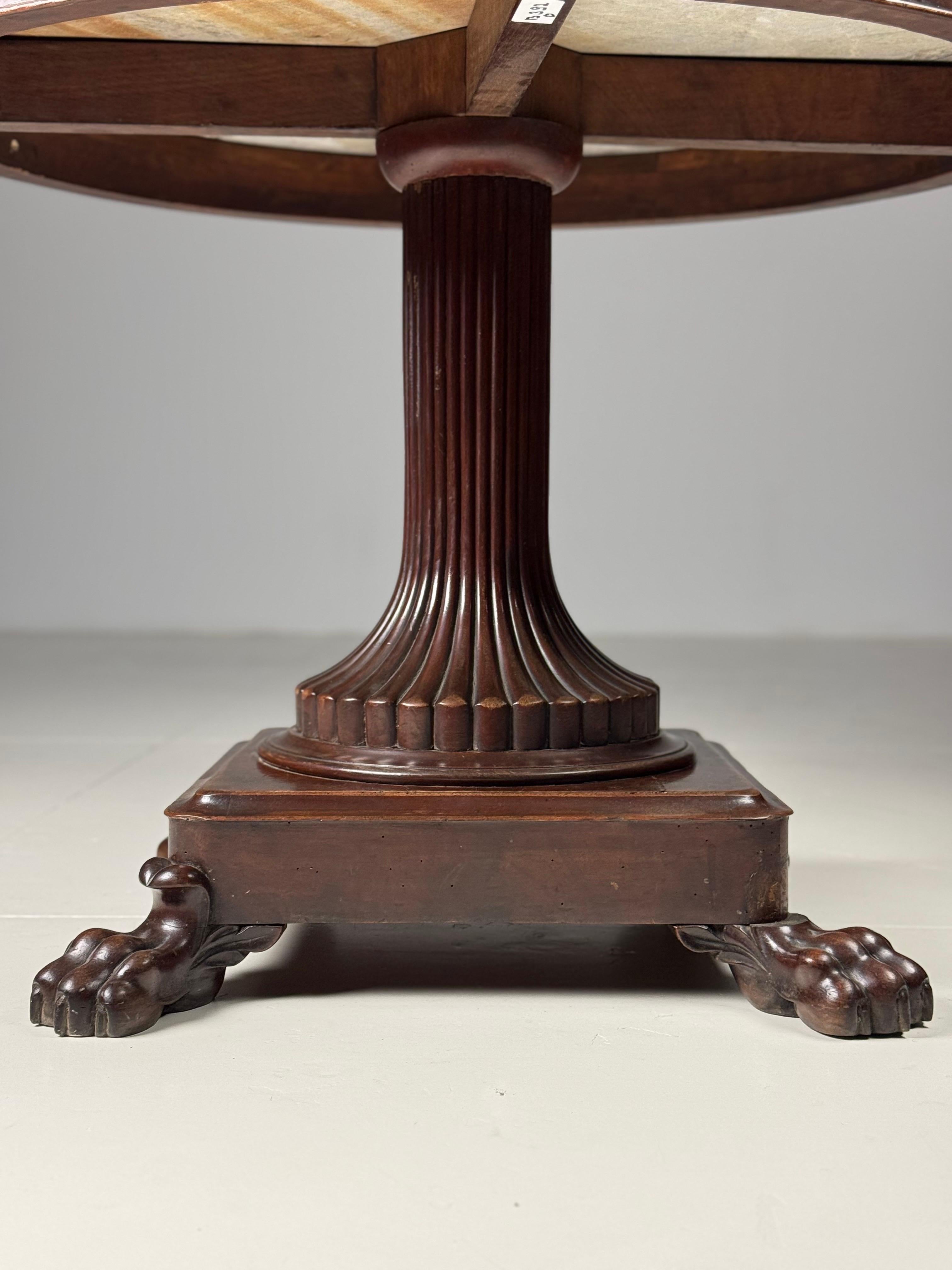 French Charles X Center Table Mahogany im Angebot 12