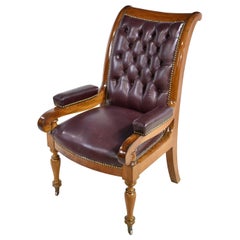 Antique French Charles X Desk Chair with Mahogany Frame and Tufted Leather, circa 1820