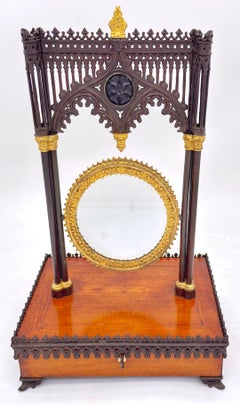 Espejo de tocador y joyero gótico francés Charles X, hacia 1835