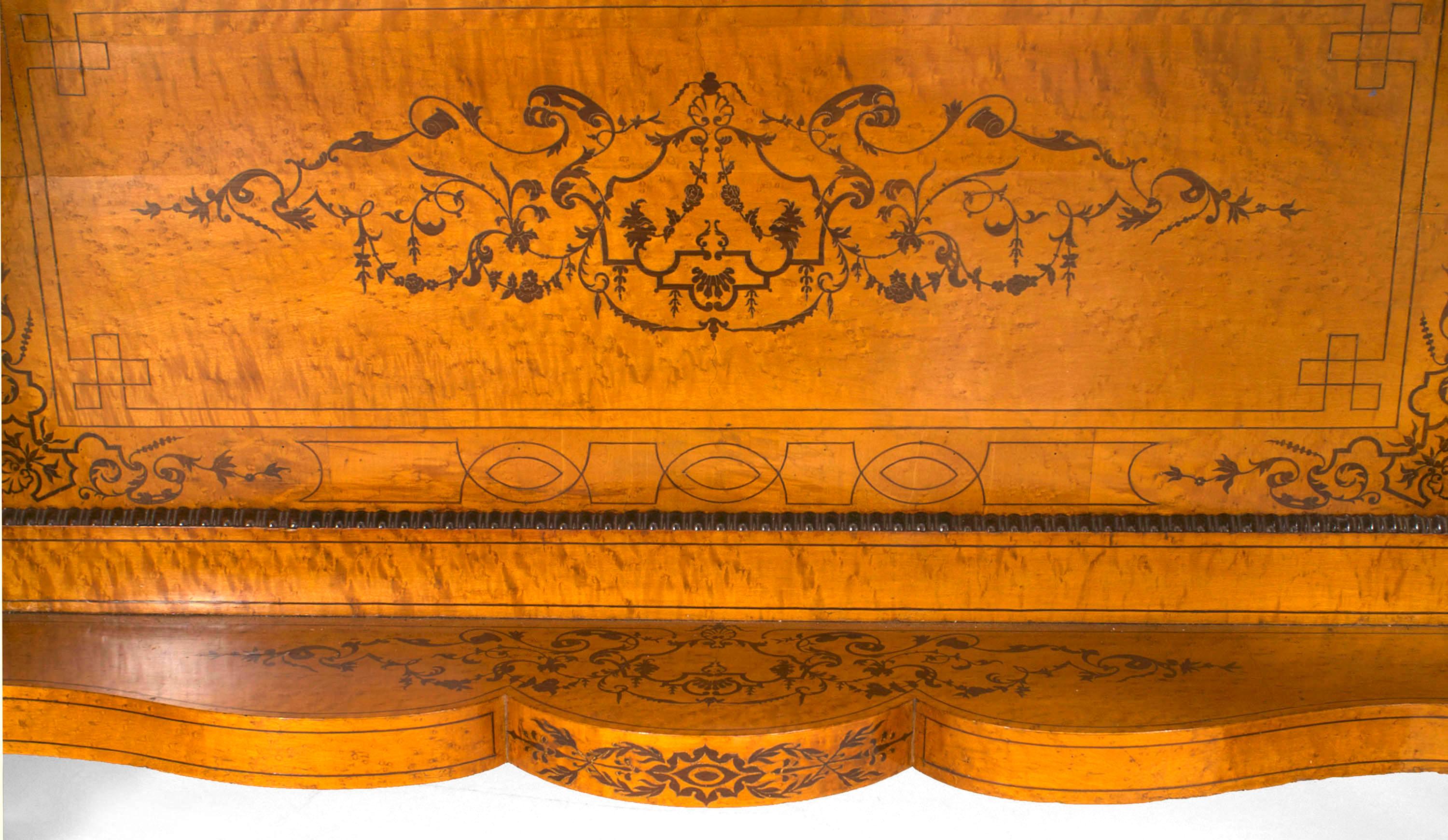 XIXe siècle Table console française en érable et marbre Charles X en vente