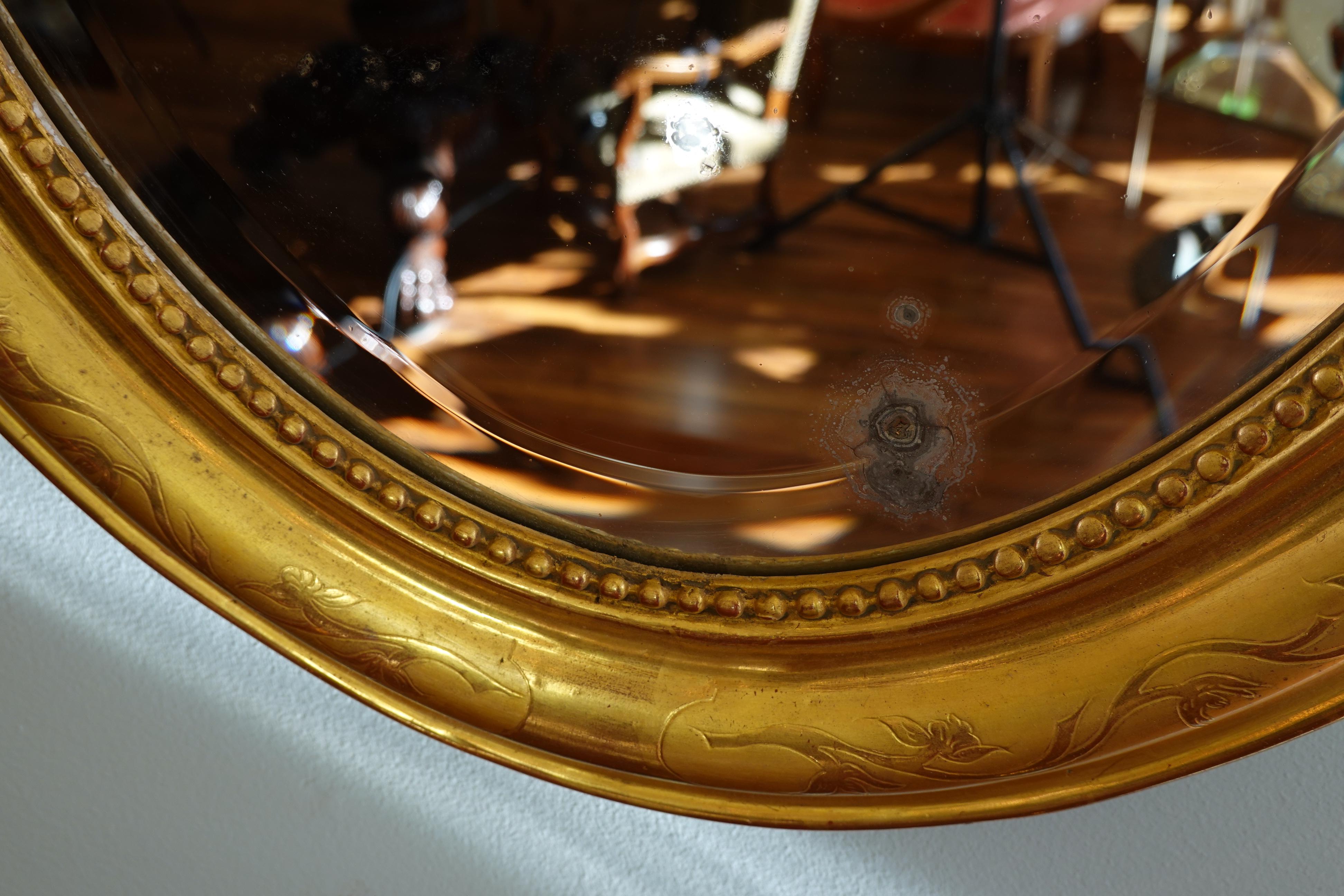 Miroir ovale Charles X français avec verre biseauté en vente 4