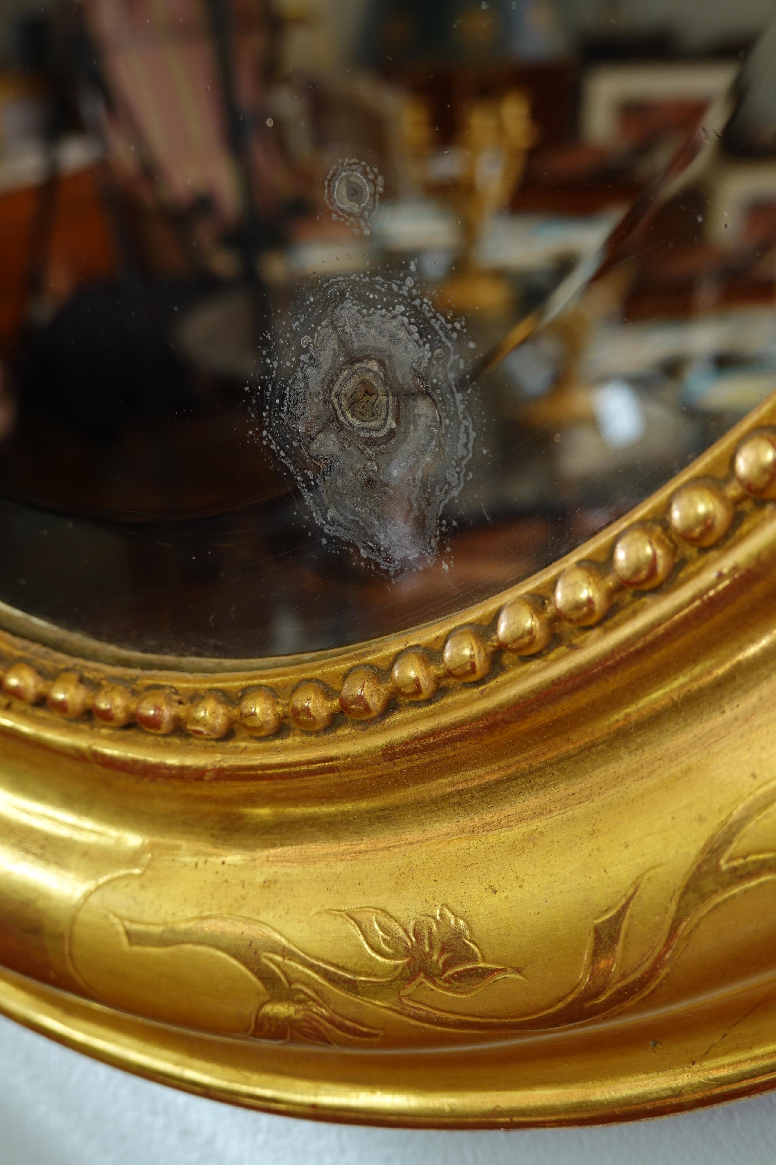 Miroir ovale Charles X français avec verre biseauté en vente 2