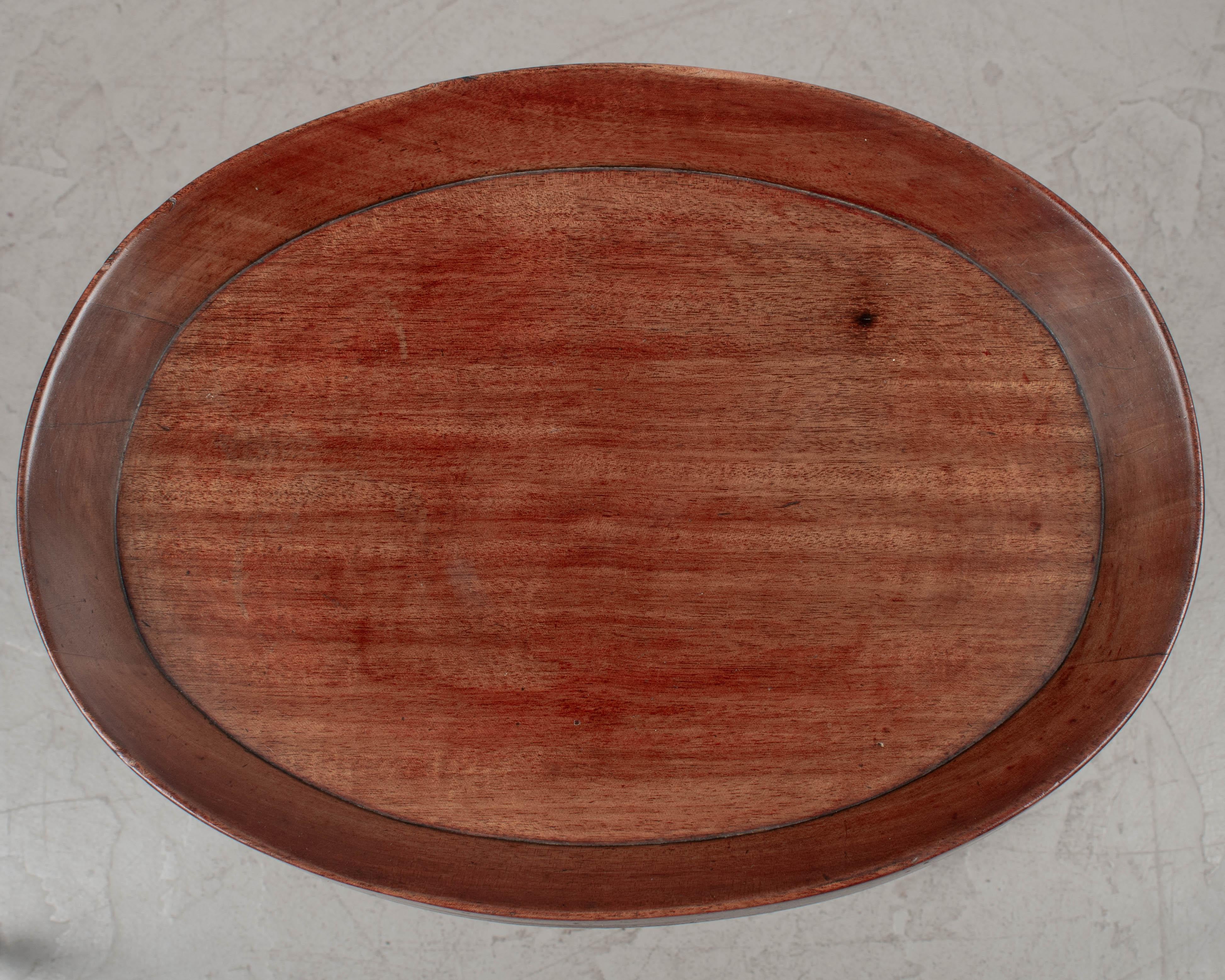 Table d'appoint en Gueridon de style Charles X en vente 3