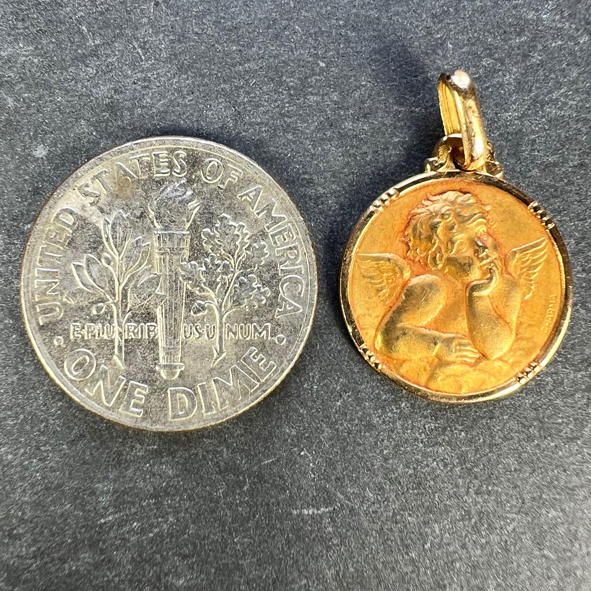 French Charma Raphael's Cherub 18K Gelbgold Charm-Anhänger im Angebot 6