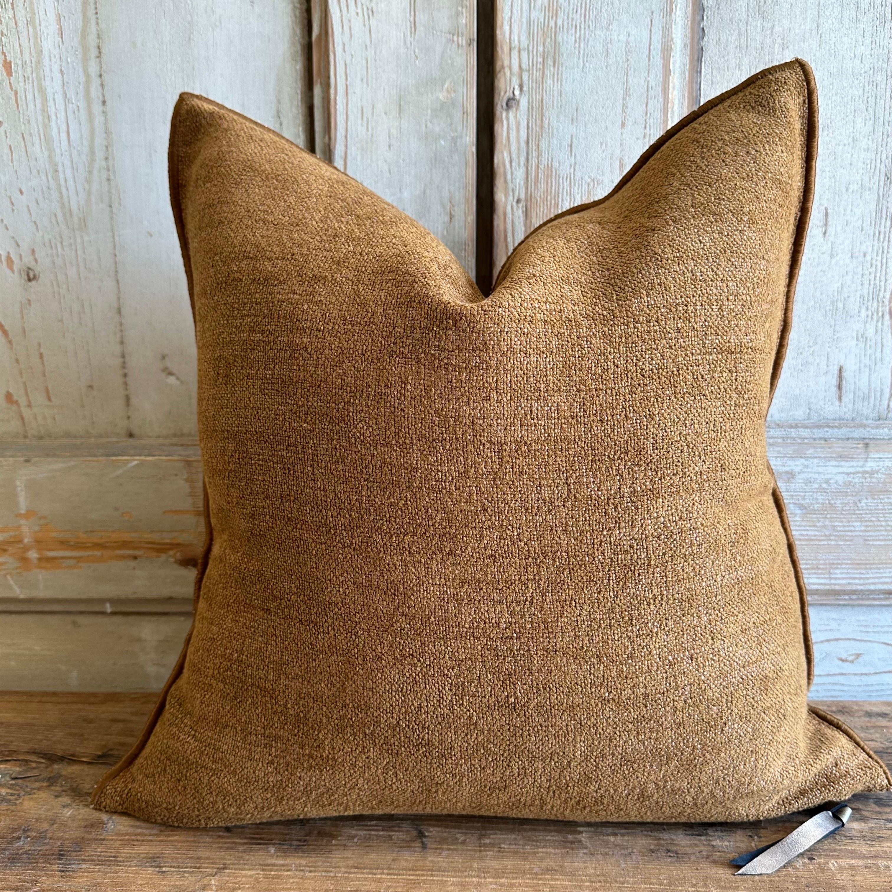 Welcome to bloomhomeinc we stock over 2000 items, please scroll down and click view sellers other items to see more!

Exceptionally soft chenille pillow, made in Paris France.
Color: Havane (a dark rich rust/ terracotta)
Double sided pillow
Size: