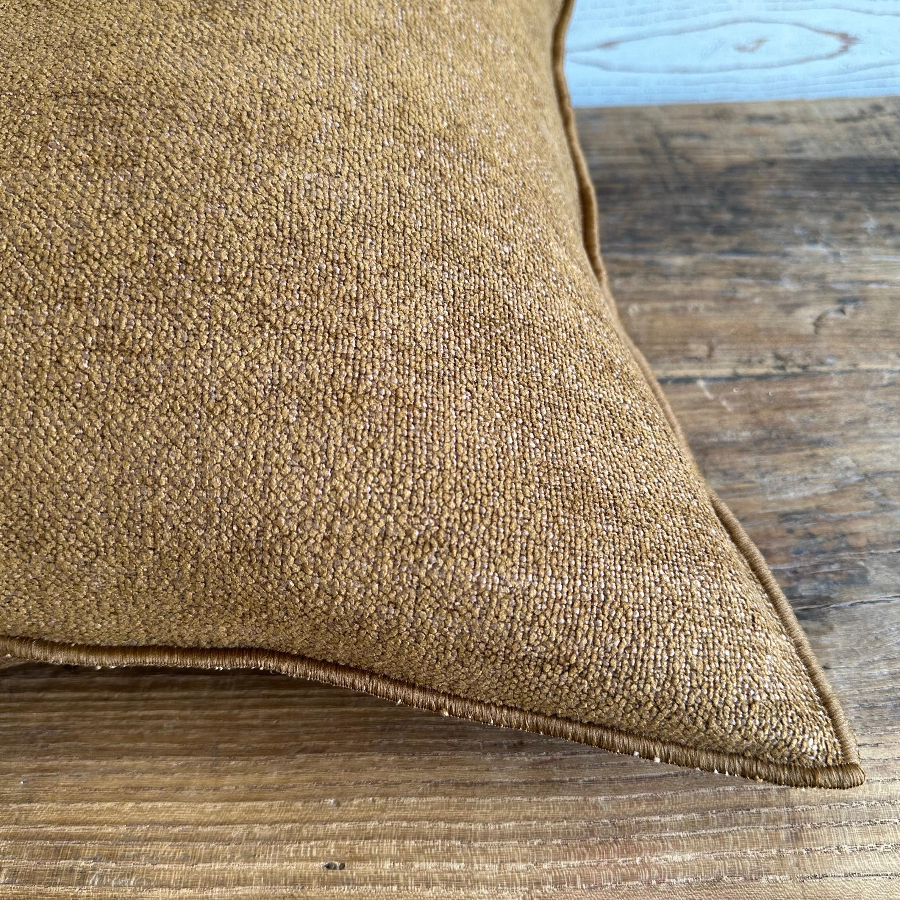 French Chenille Pillow with Insert  For Sale 1