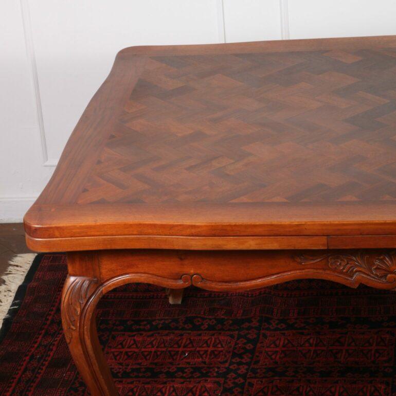 French Walnut Parquet Draw Leaf Dining Room Table In Good Condition In Vancouver, British Columbia