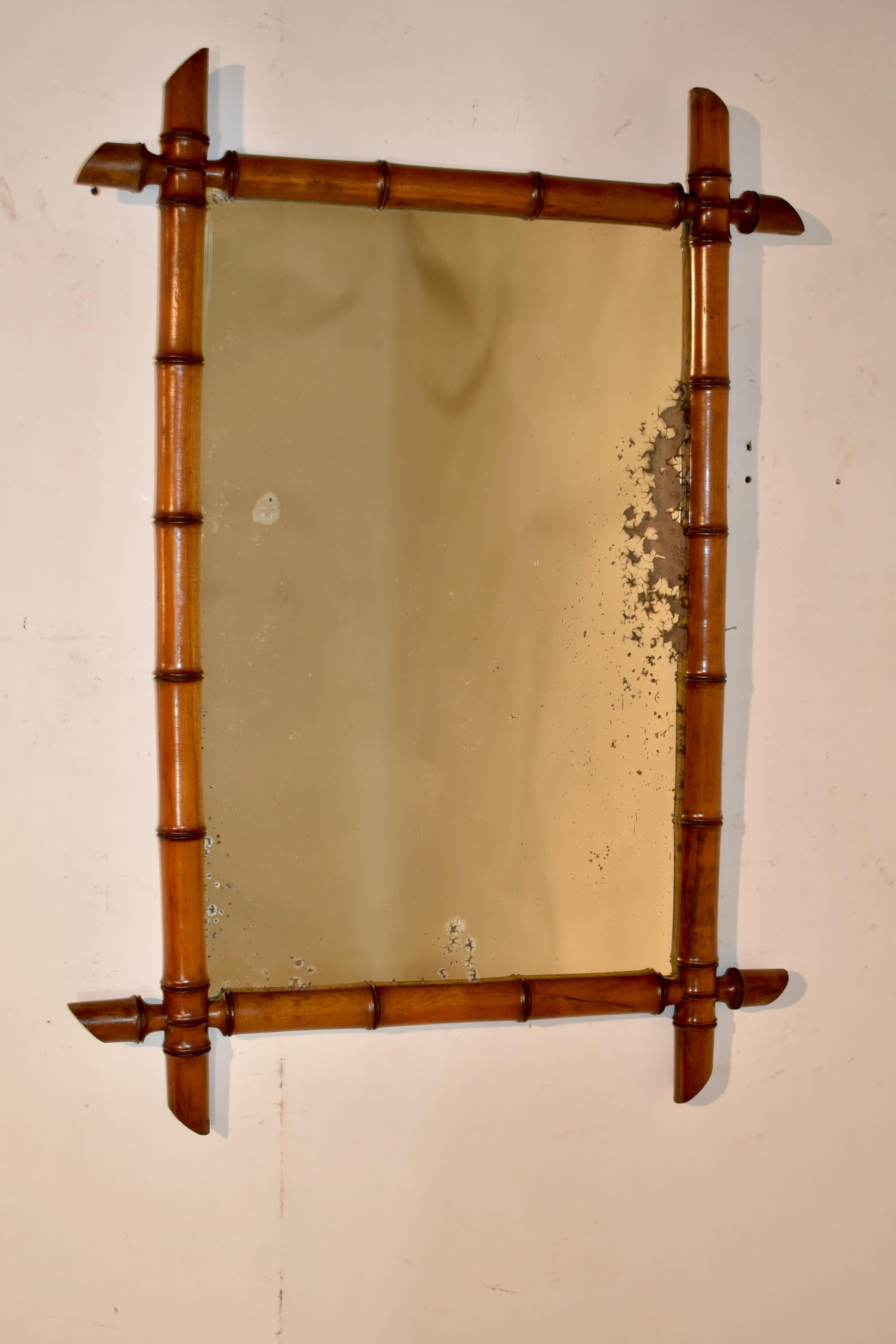 Specchio in ciliegio francese in finto bambù, CIRCA 1900 in vendita 2