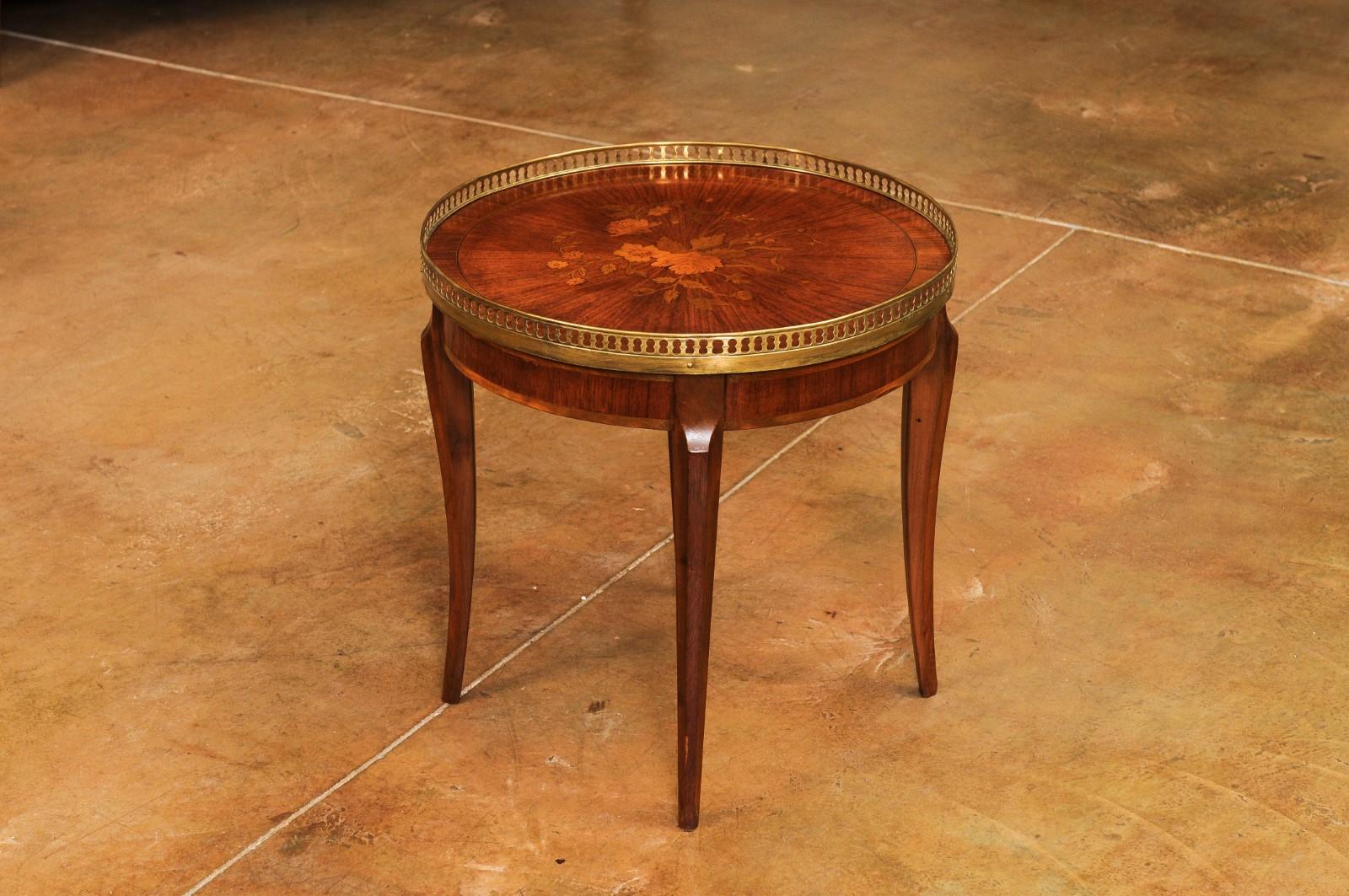 French Cherry, Walnut and Mahogany Marquetry Bouillotte Game Table, 20th Century 1
